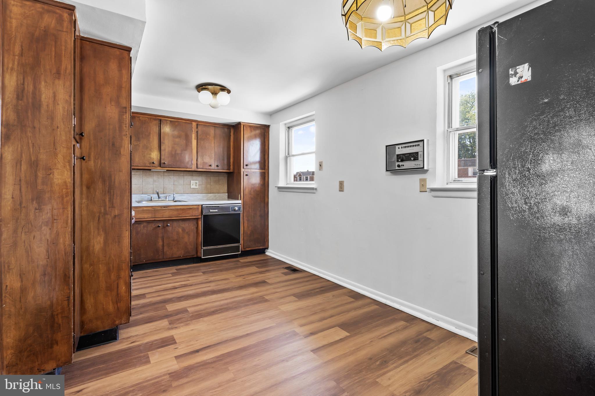 HOLME CIRCLE - Residential