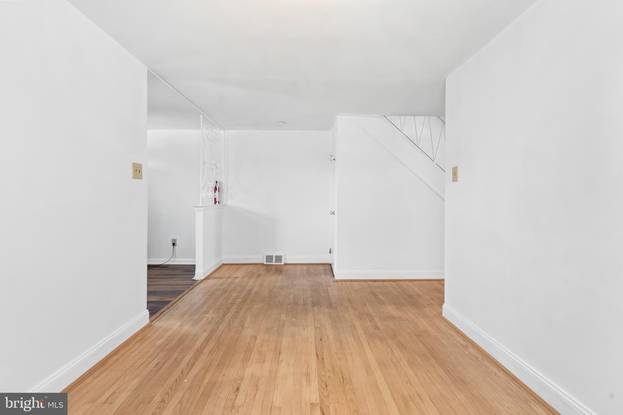 HOLME CIRCLE - Residential