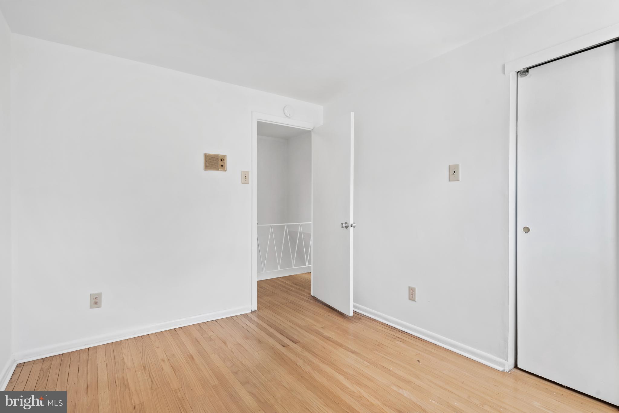 HOLME CIRCLE - Residential