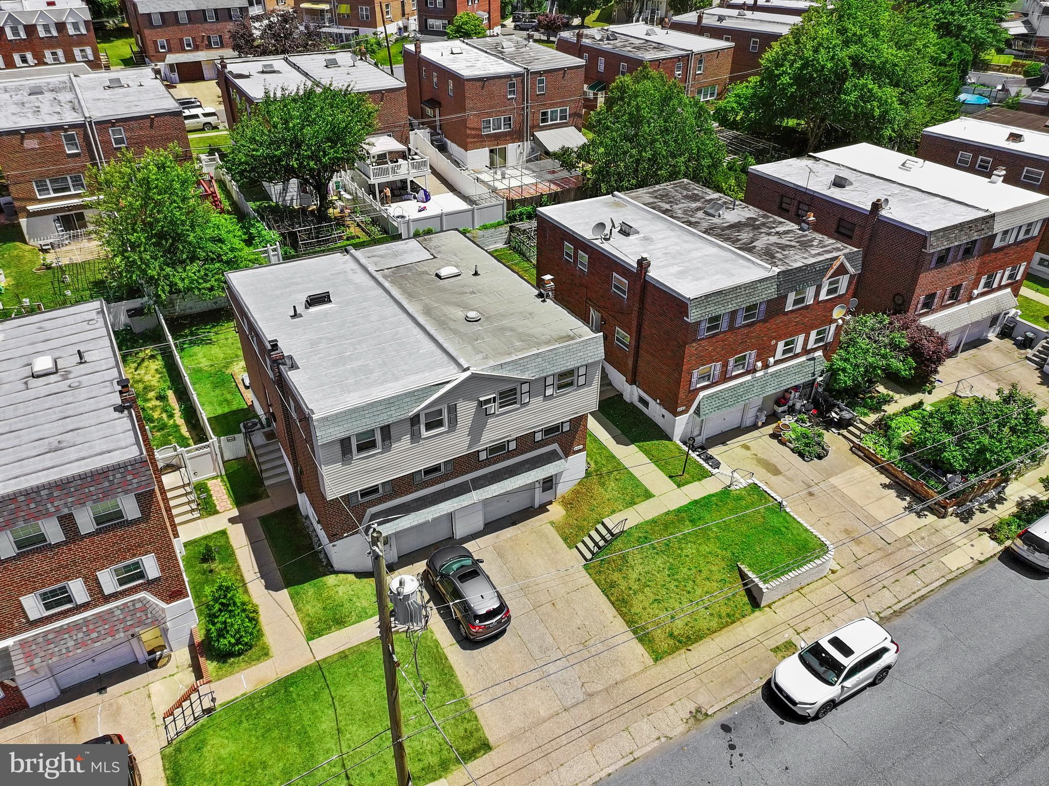 HOLME CIRCLE - Residential