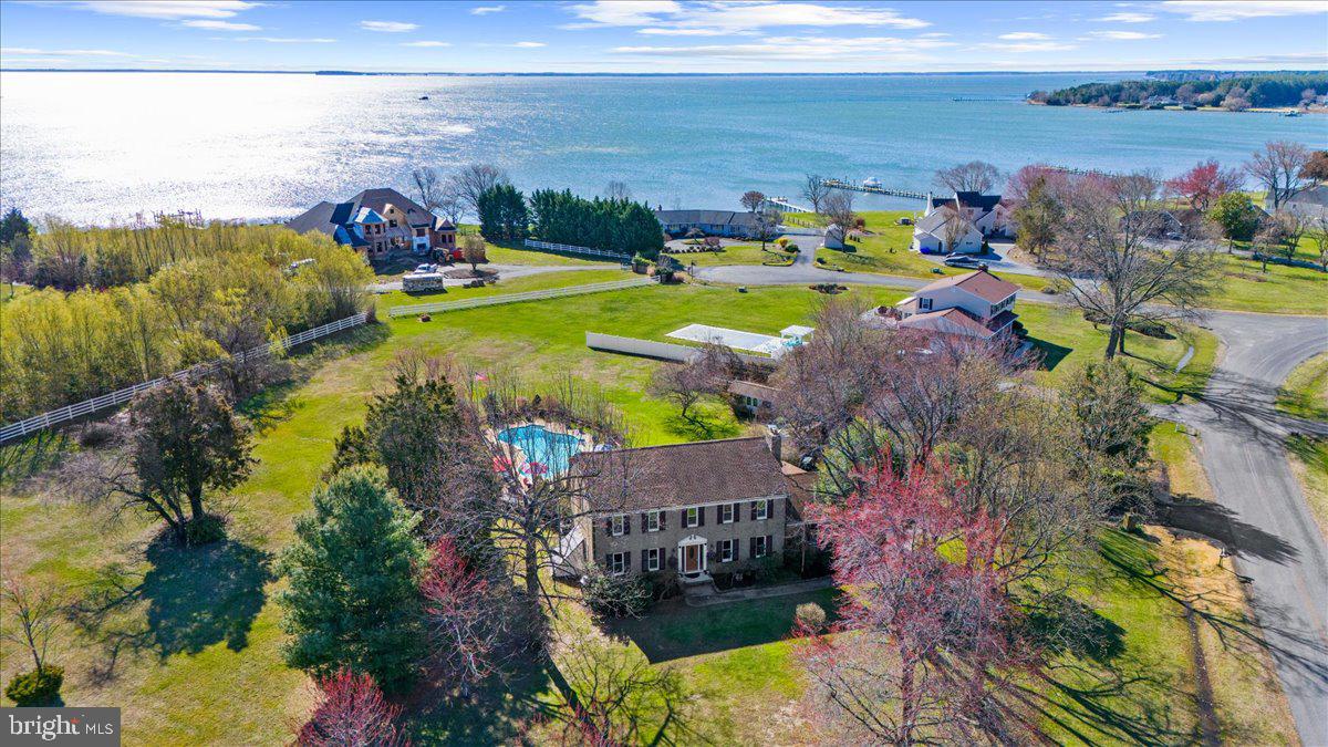 SHIPPING CREEK - Residential