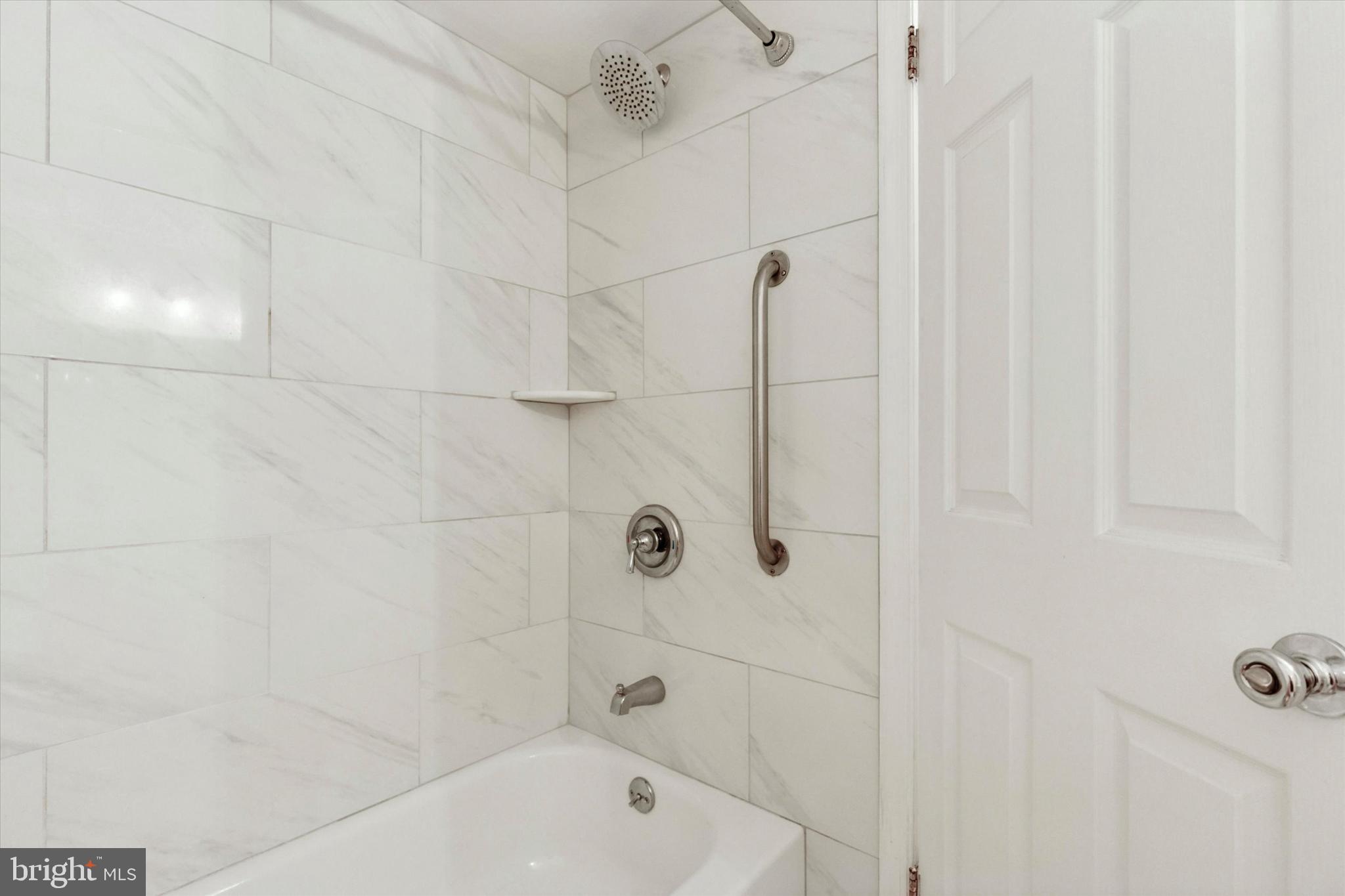 CHESTERBROOK - Residential