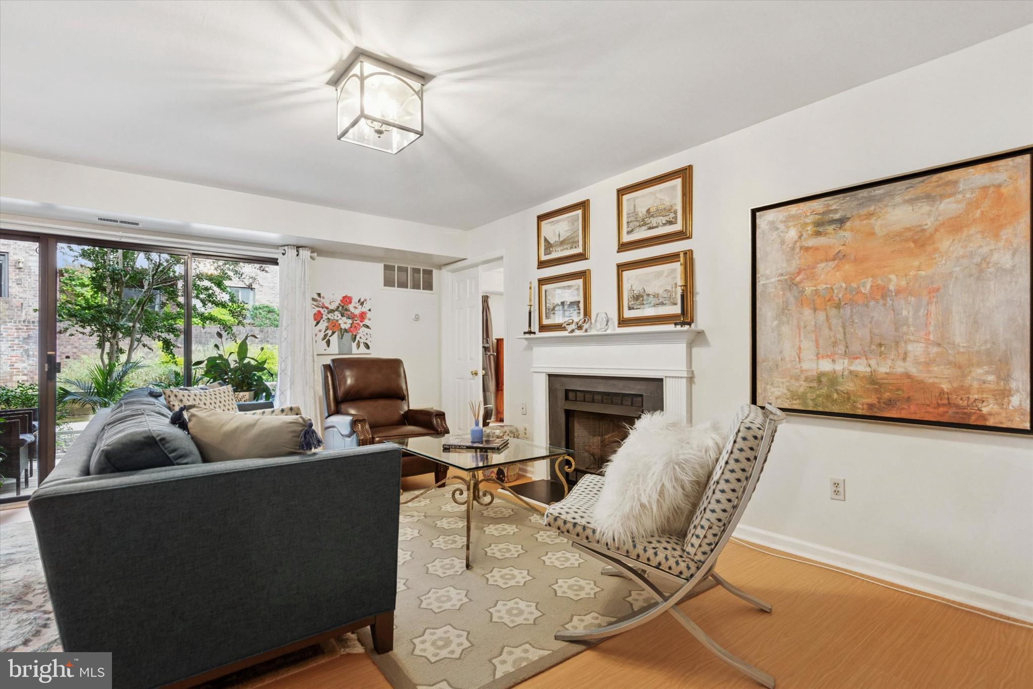 CHESTERBROOK - Residential