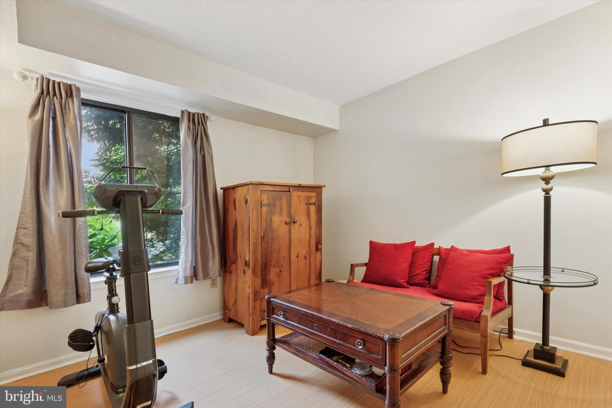 CHESTERBROOK - Residential