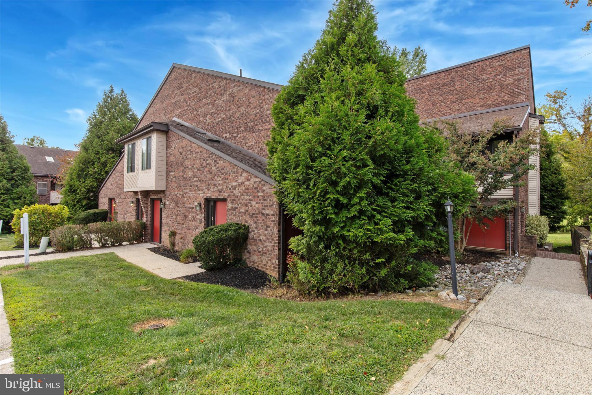 CHESTERBROOK - Residential