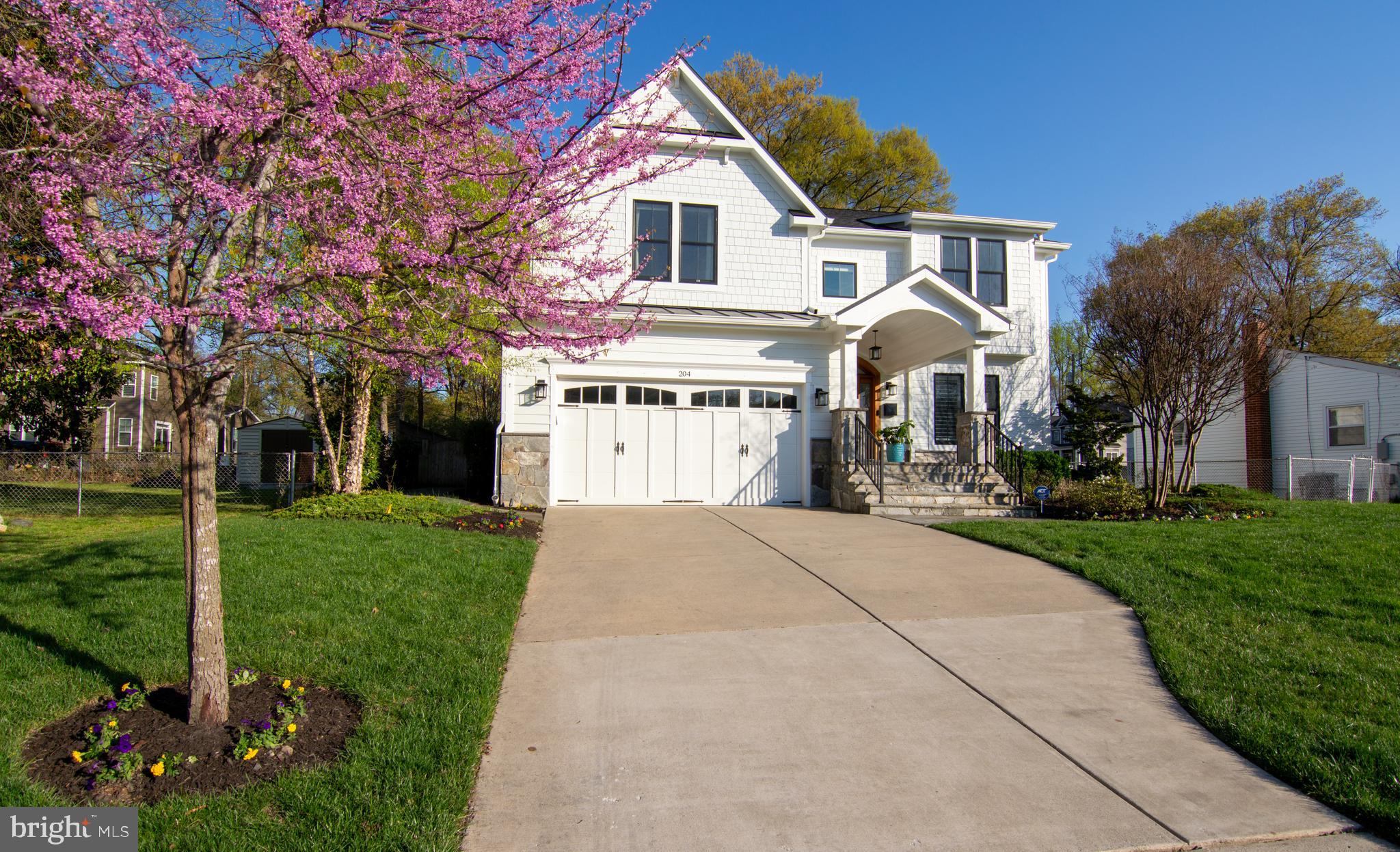 WEST VIENNA WOODS - Residential