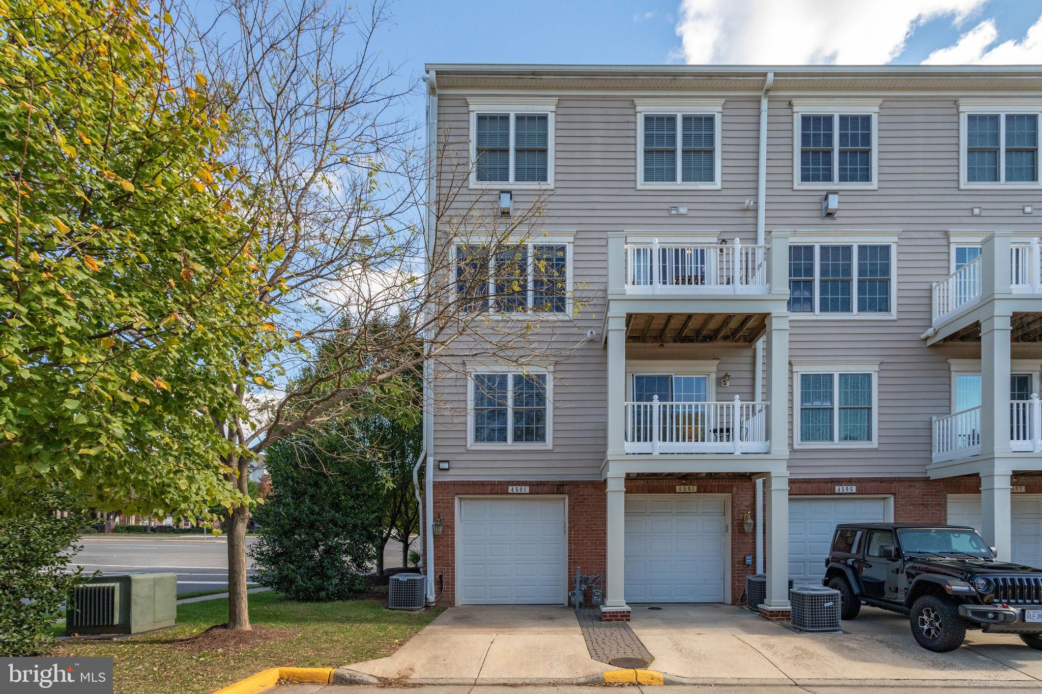 RESIDENCES AT FAIR CHASE - Residential Lease