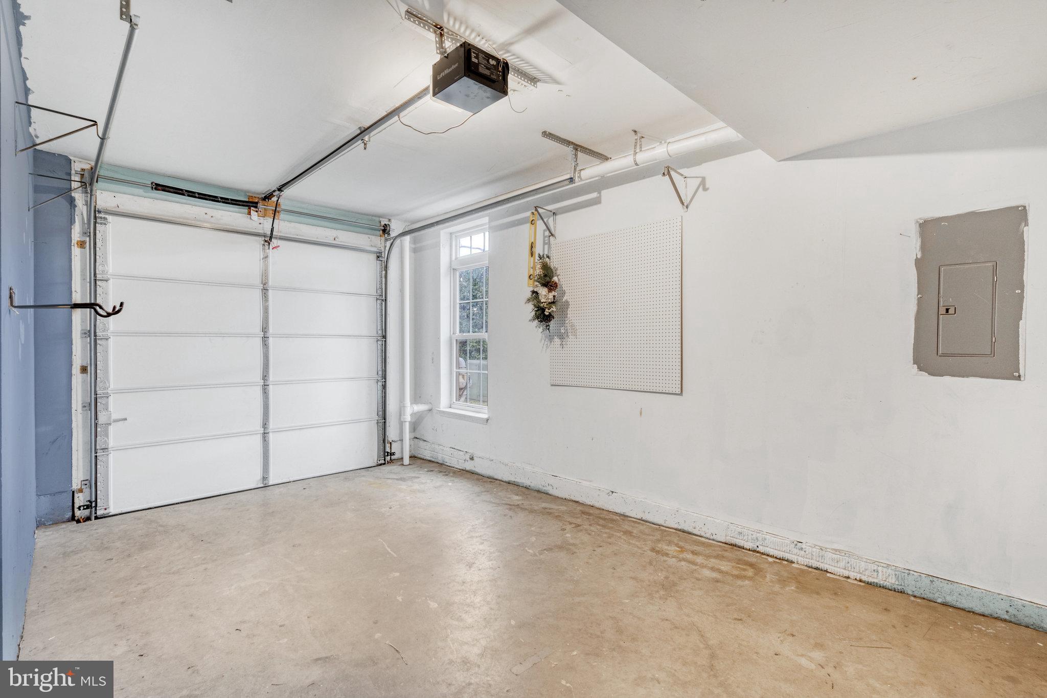 RESIDENCES AT FAIR CHASE - Residential Lease