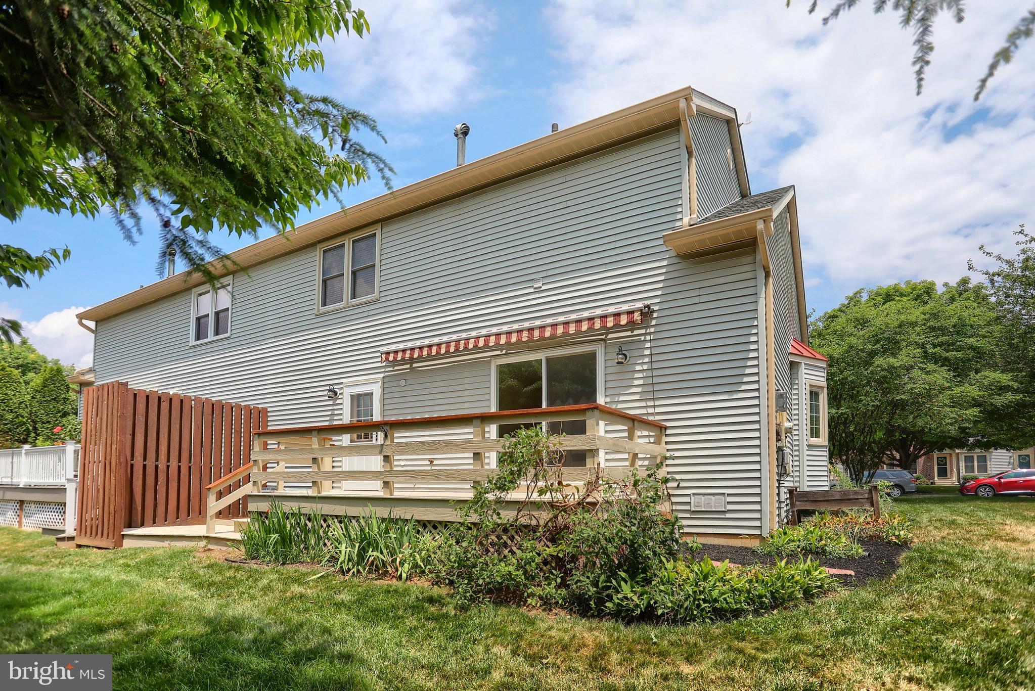 VILLAGE OF MORELAND - Residential