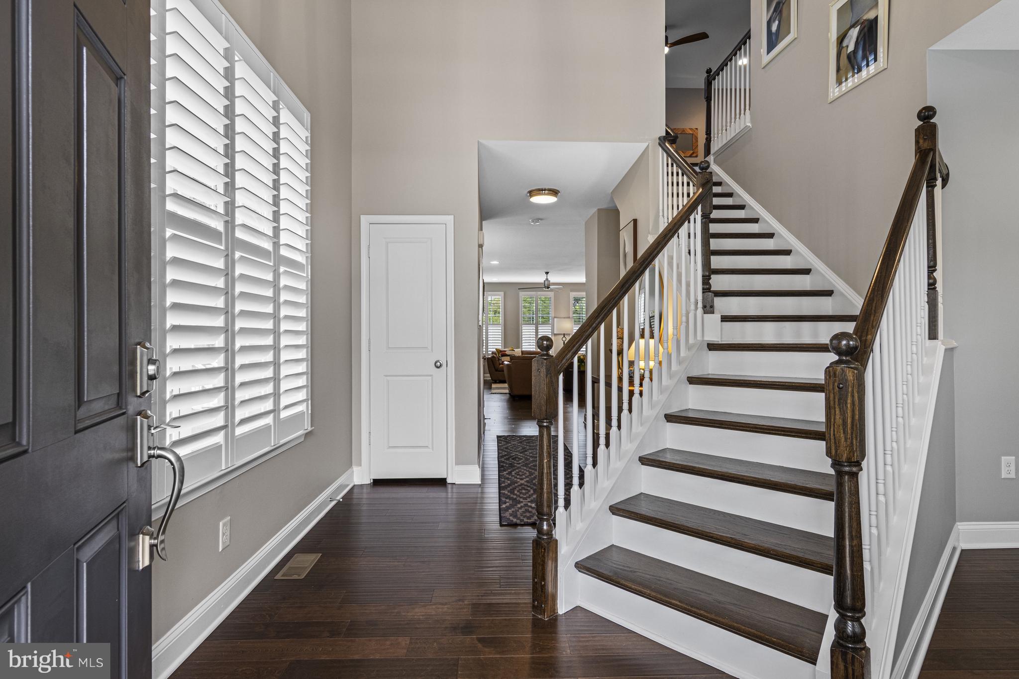 WESTHAMPTON - Residential