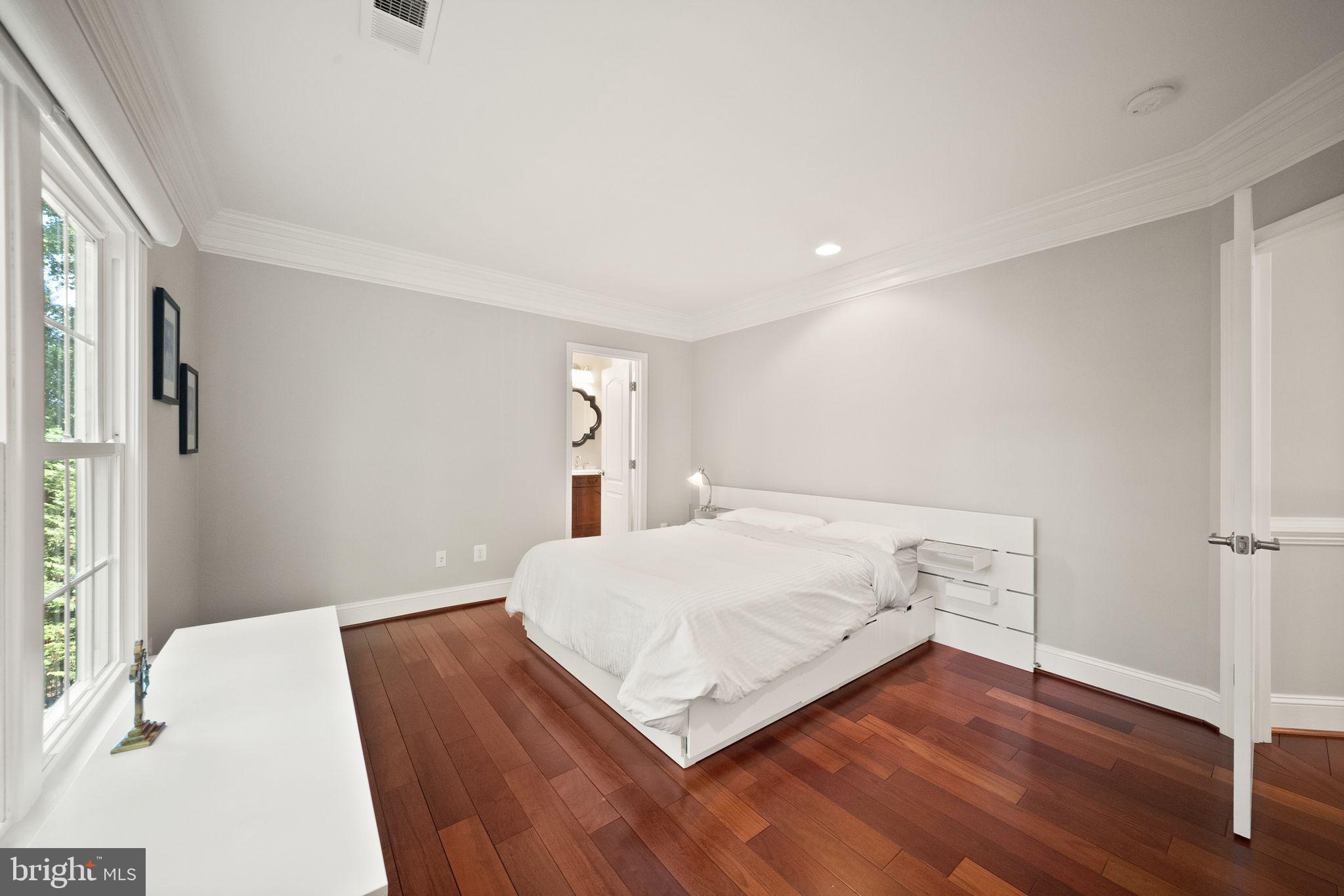 PIEDMONT - Residential