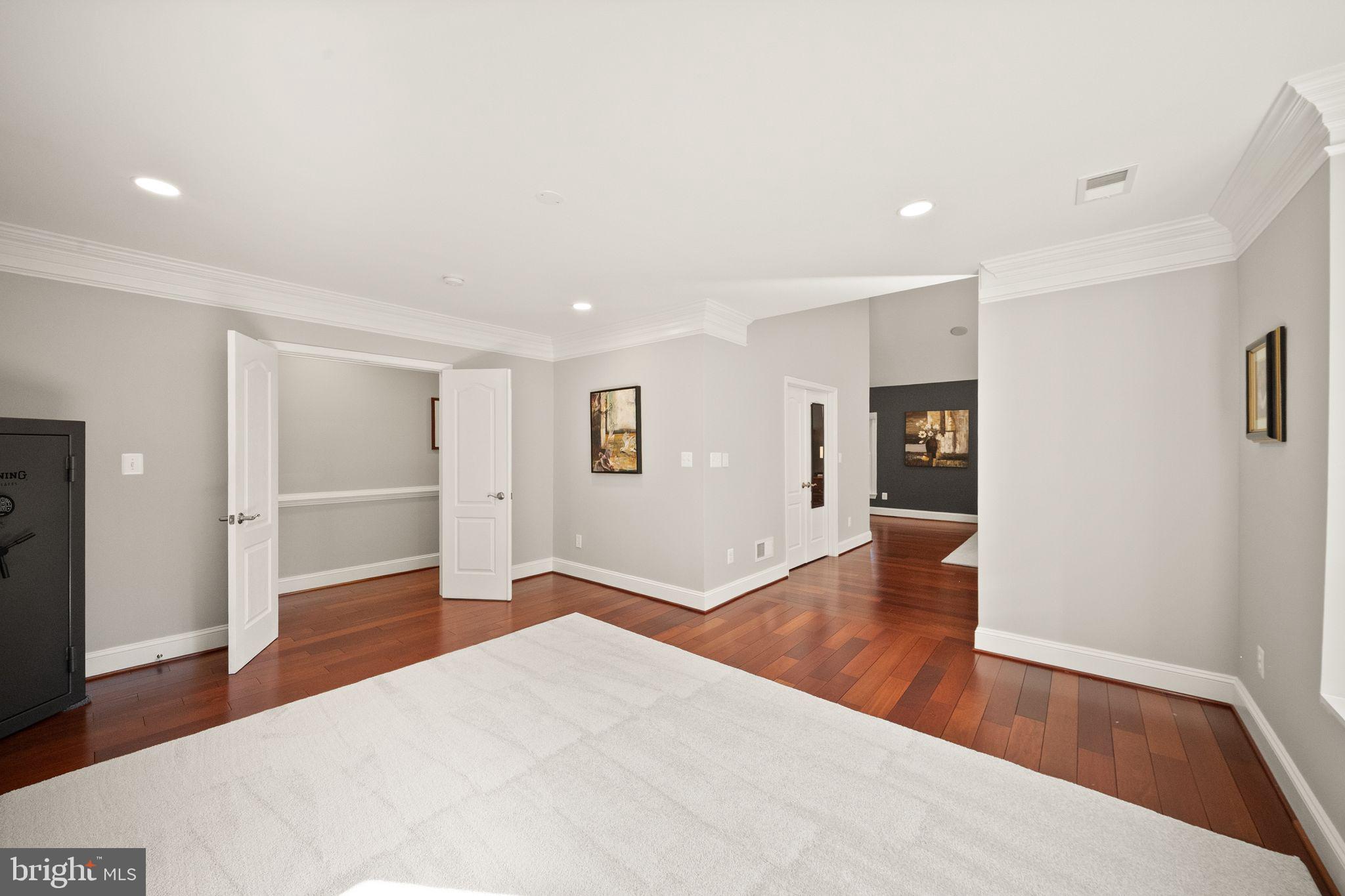 PIEDMONT - Residential