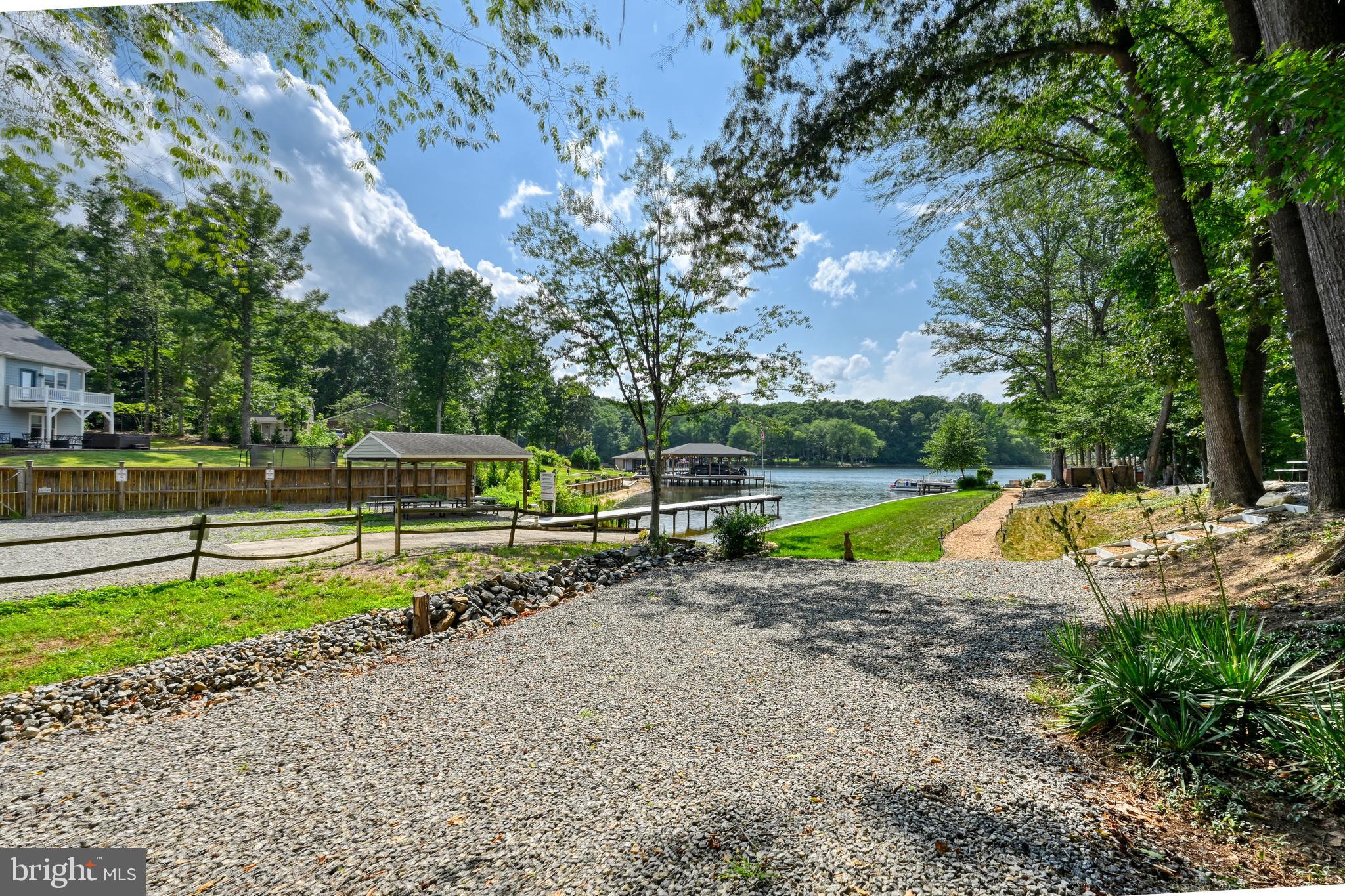 SAILORS REST - Land