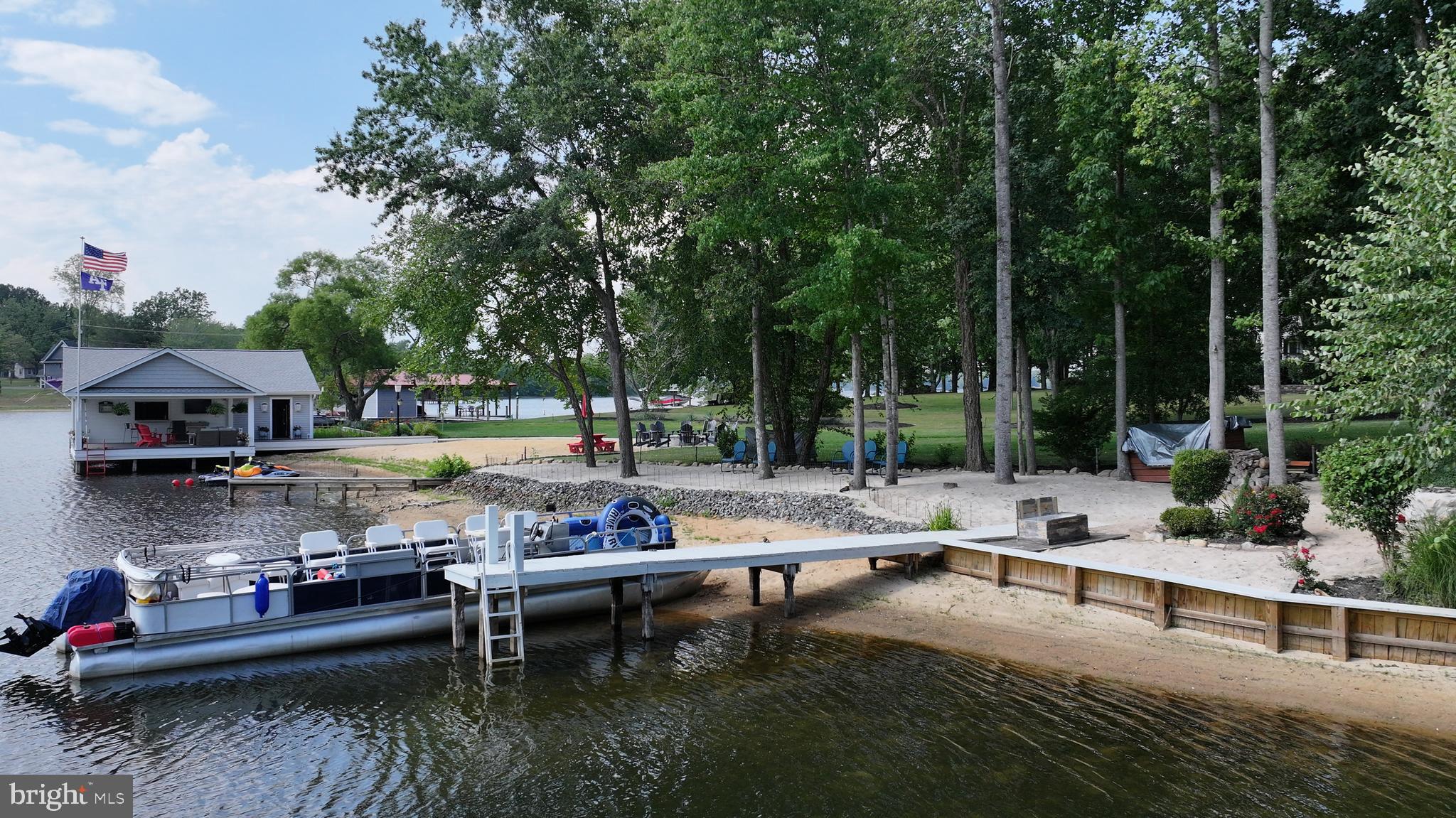 SAILORS REST - Land