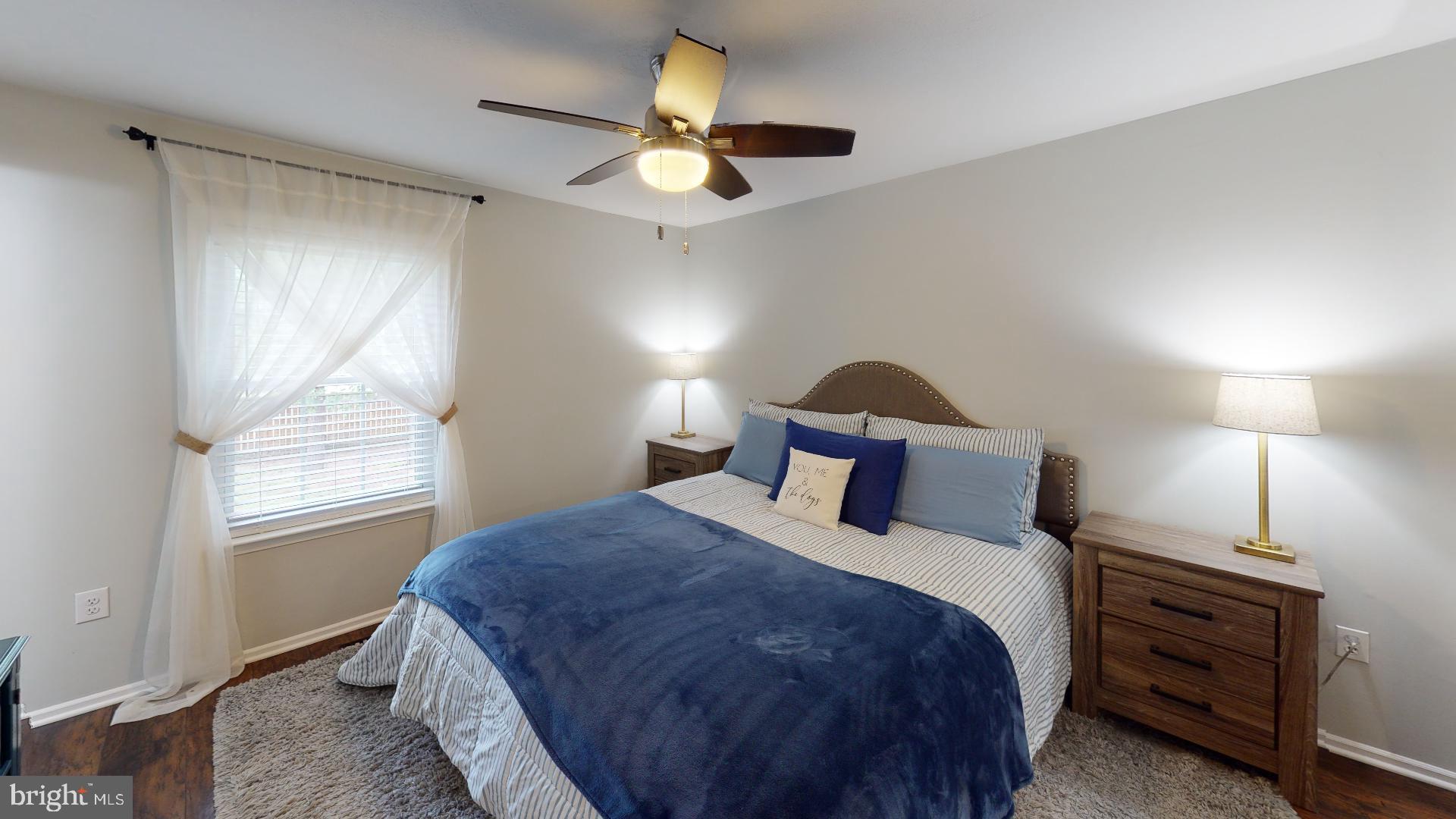 RIDGEFIELD - Residential