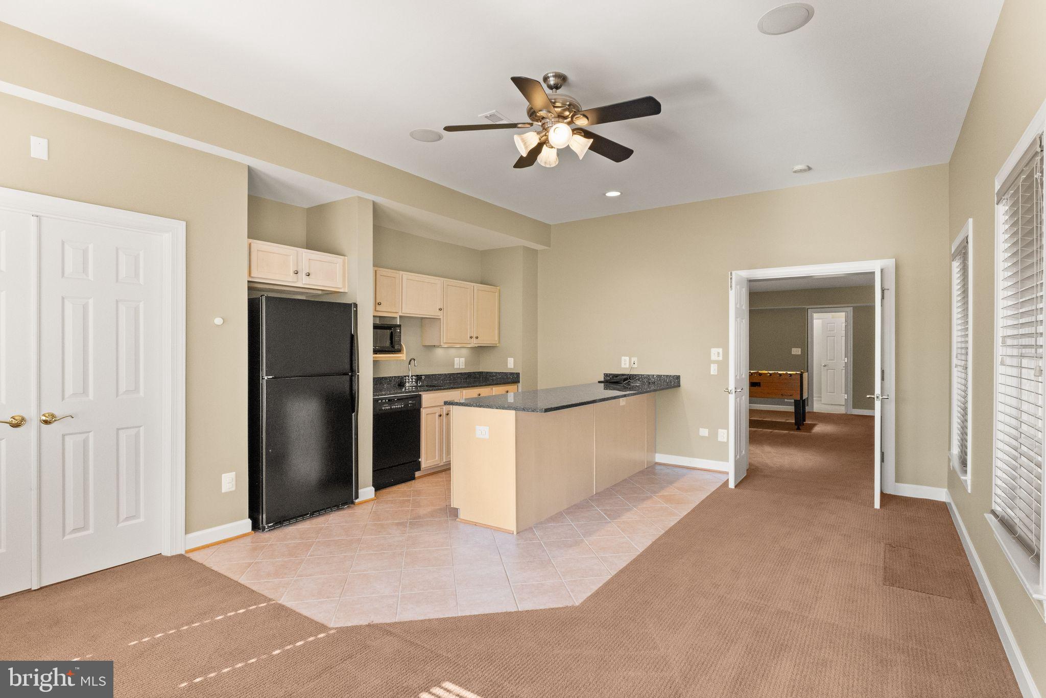 THUNDER OAK - Residential