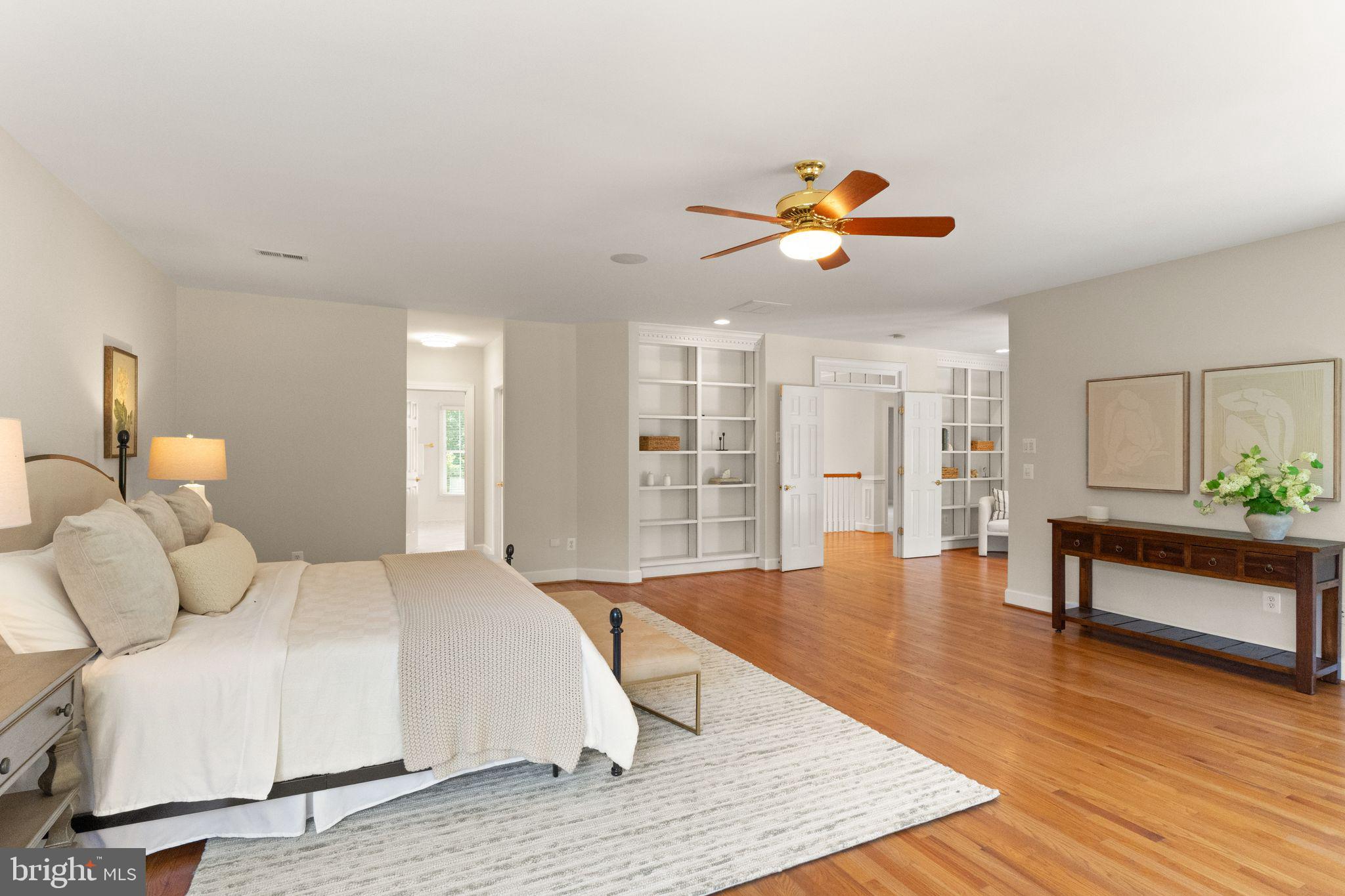 THUNDER OAK - Residential