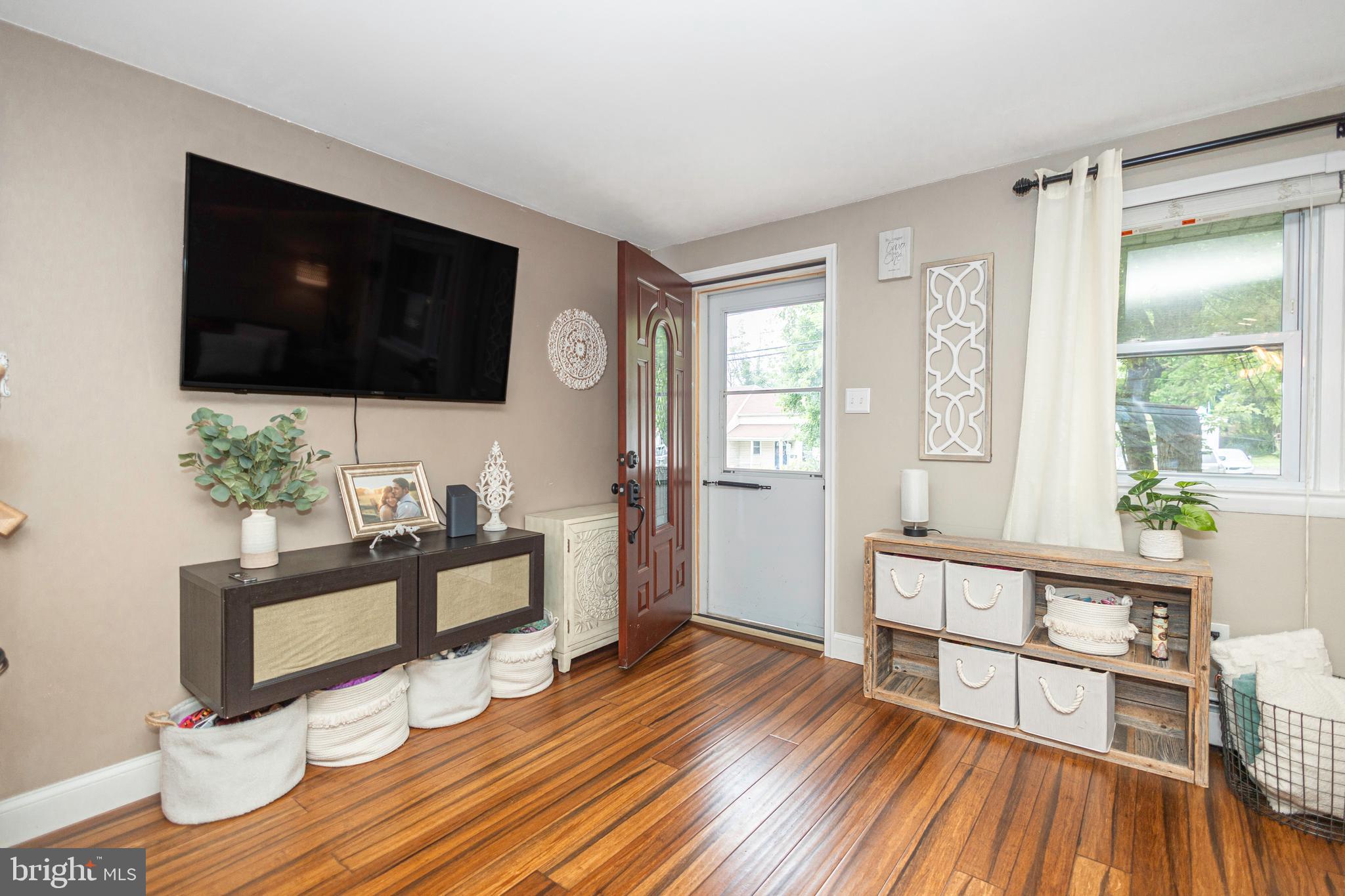 DOYLESTOWN BORO - Residential