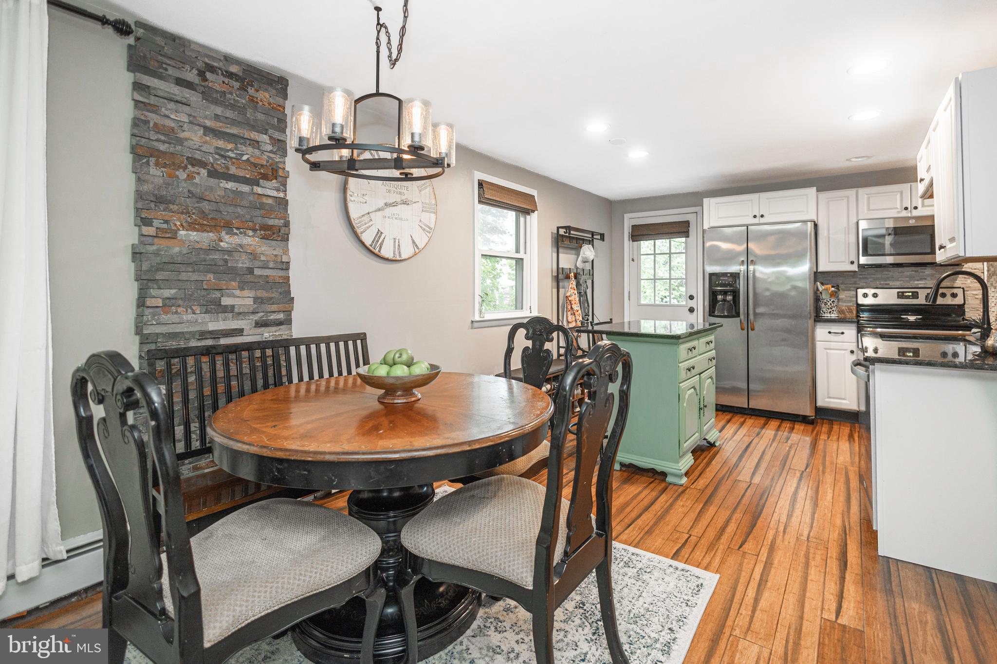 DOYLESTOWN BORO - Residential