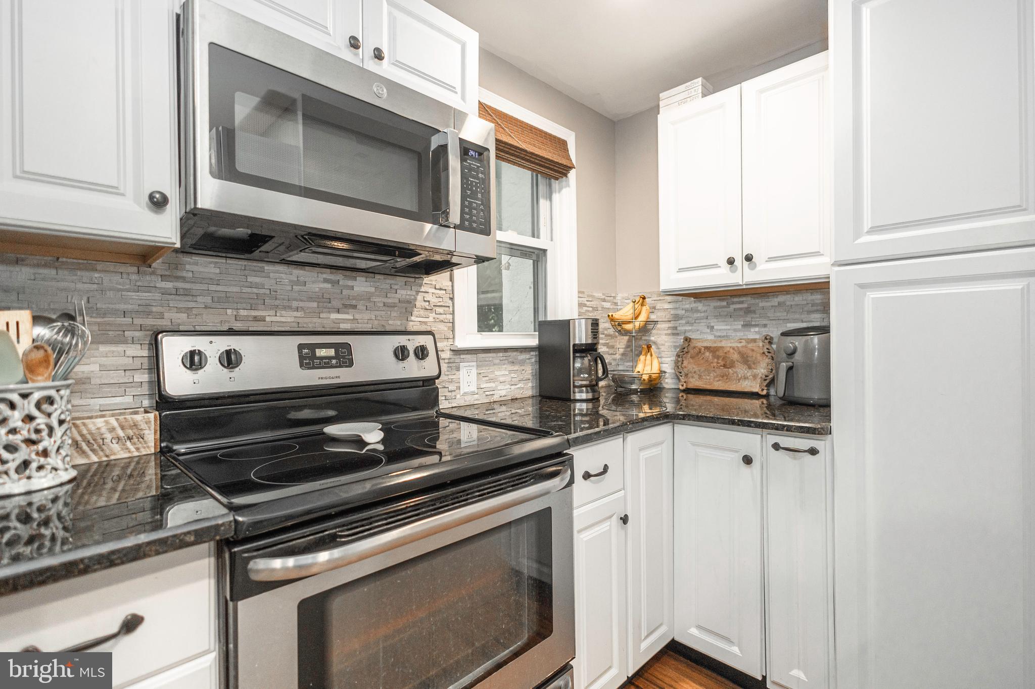 DOYLESTOWN BORO - Residential