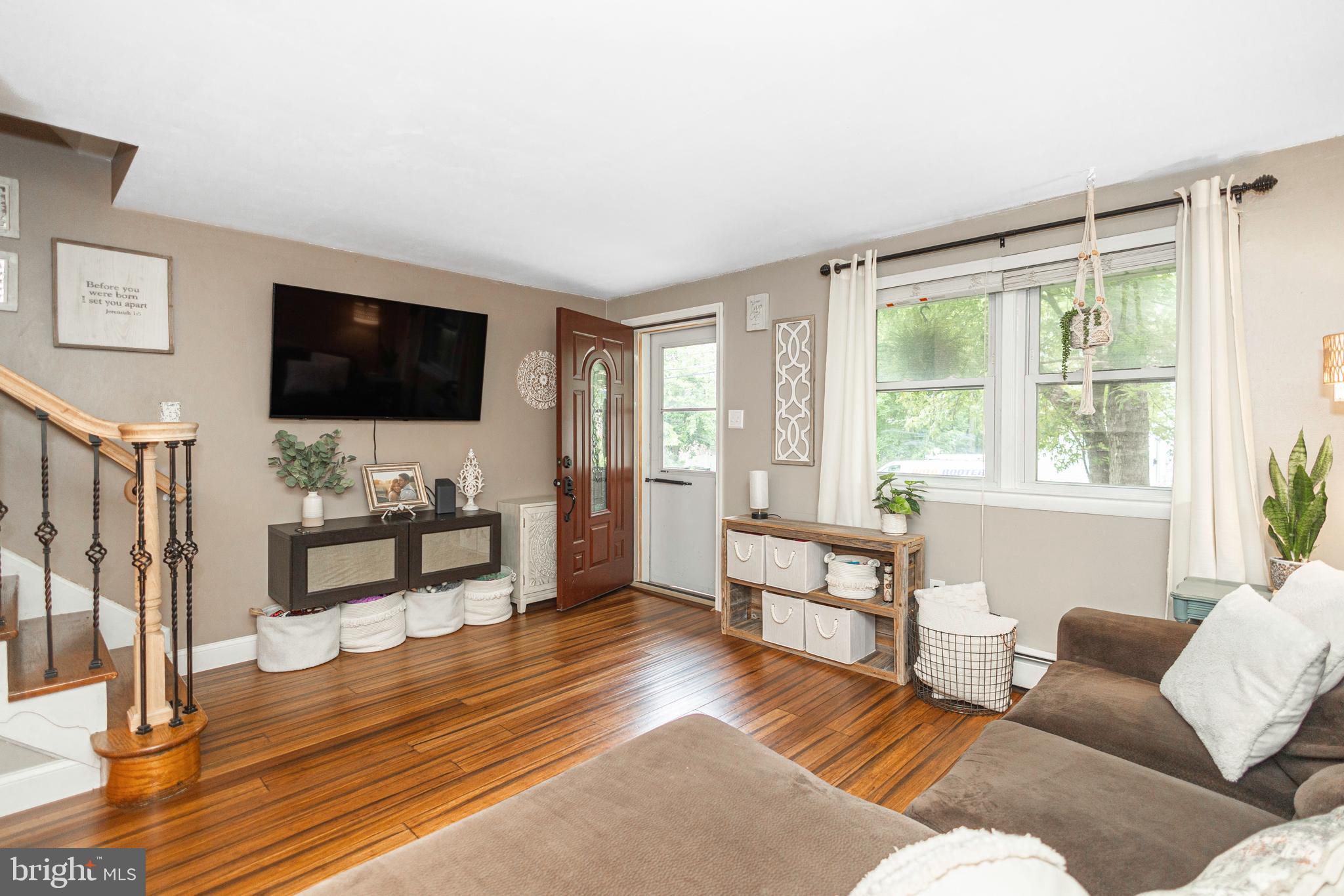 DOYLESTOWN BORO - Residential