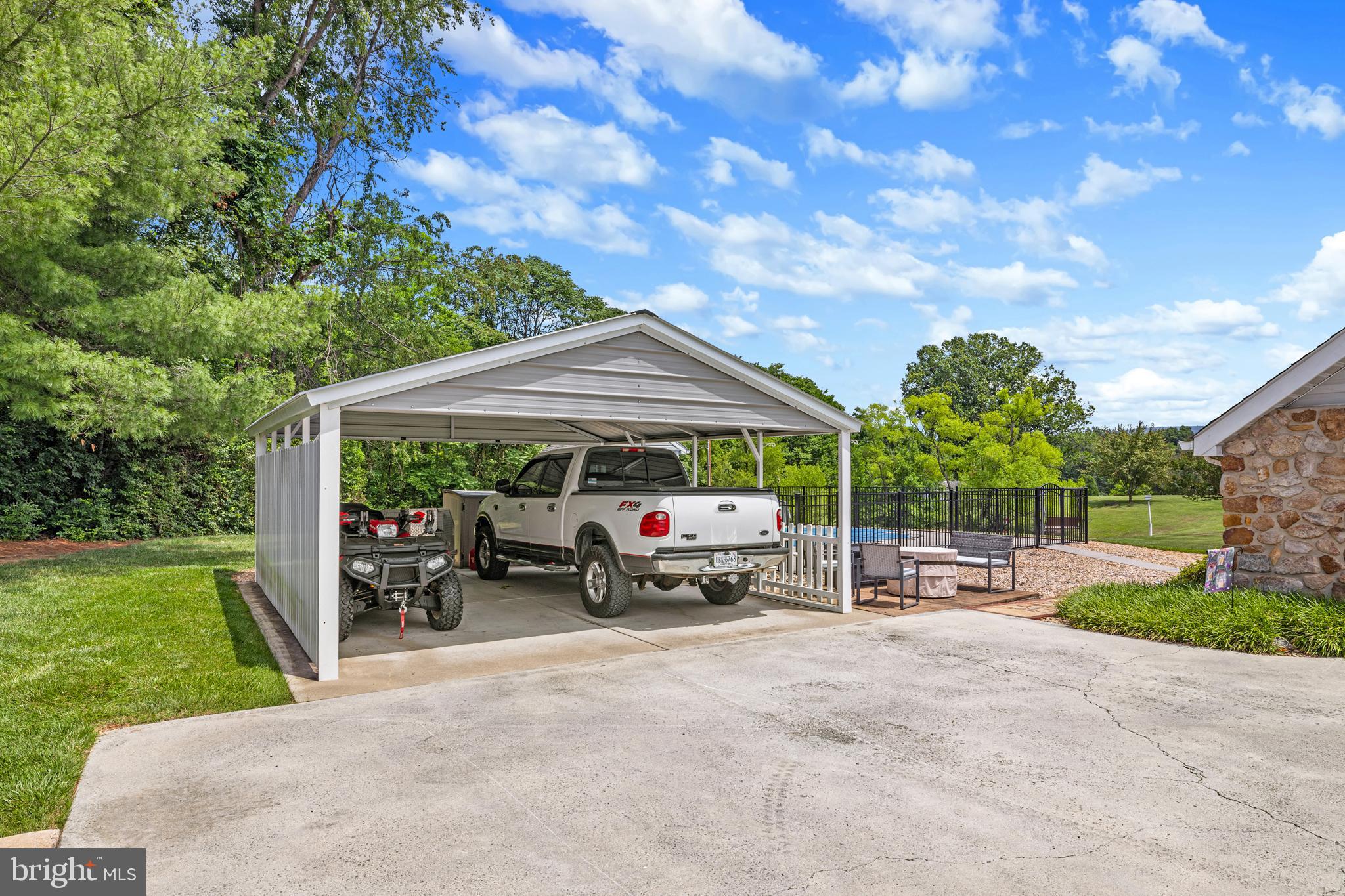 ORCHARD PLACE - Residential