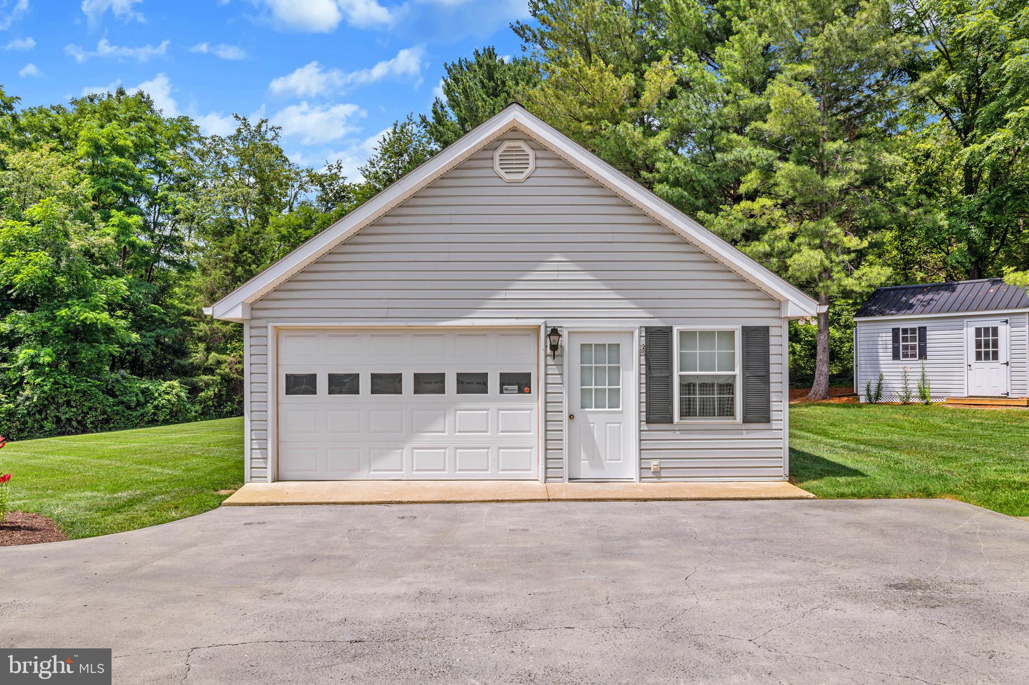 ORCHARD PLACE - Residential