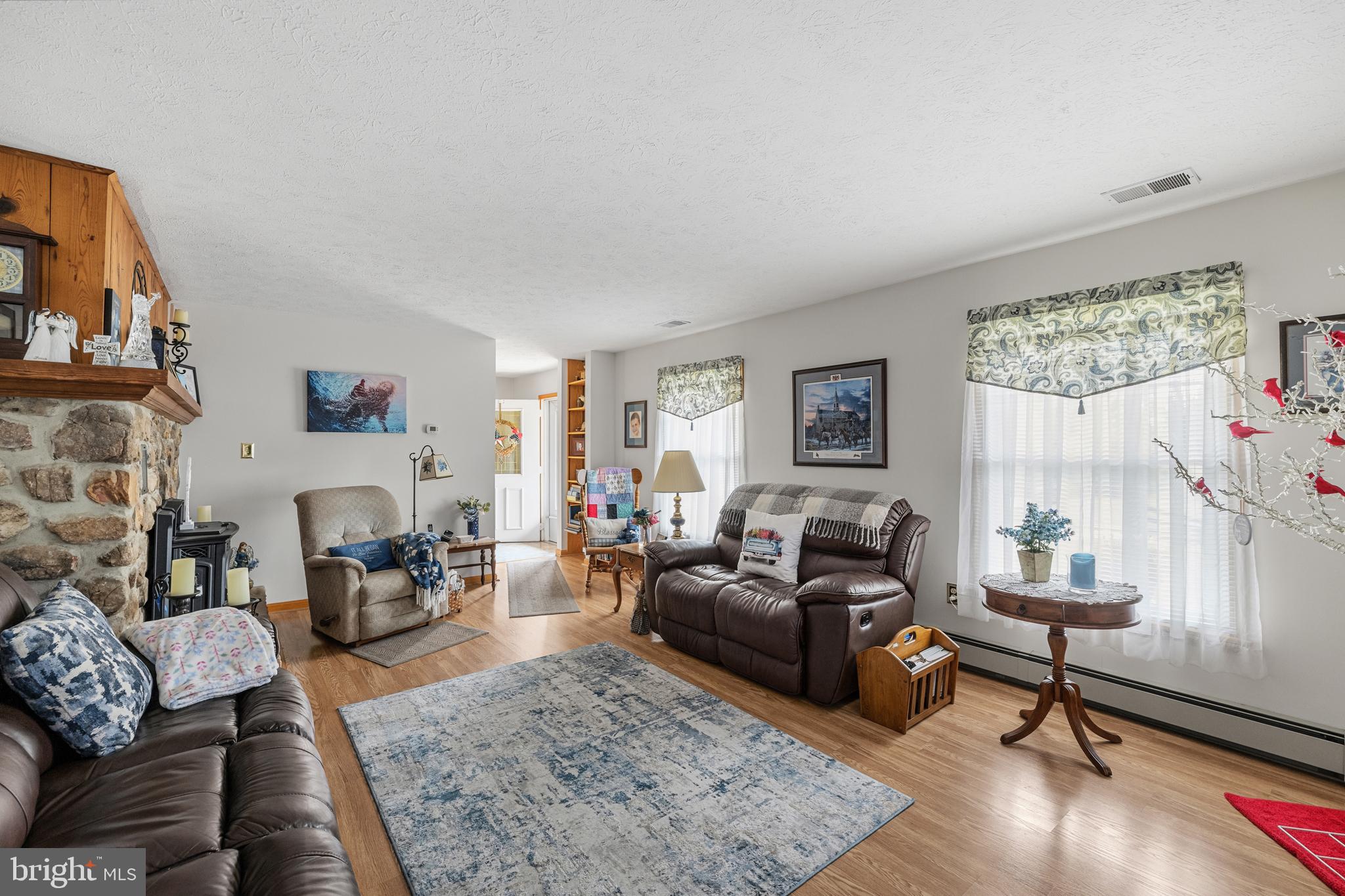ORCHARD PLACE - Residential