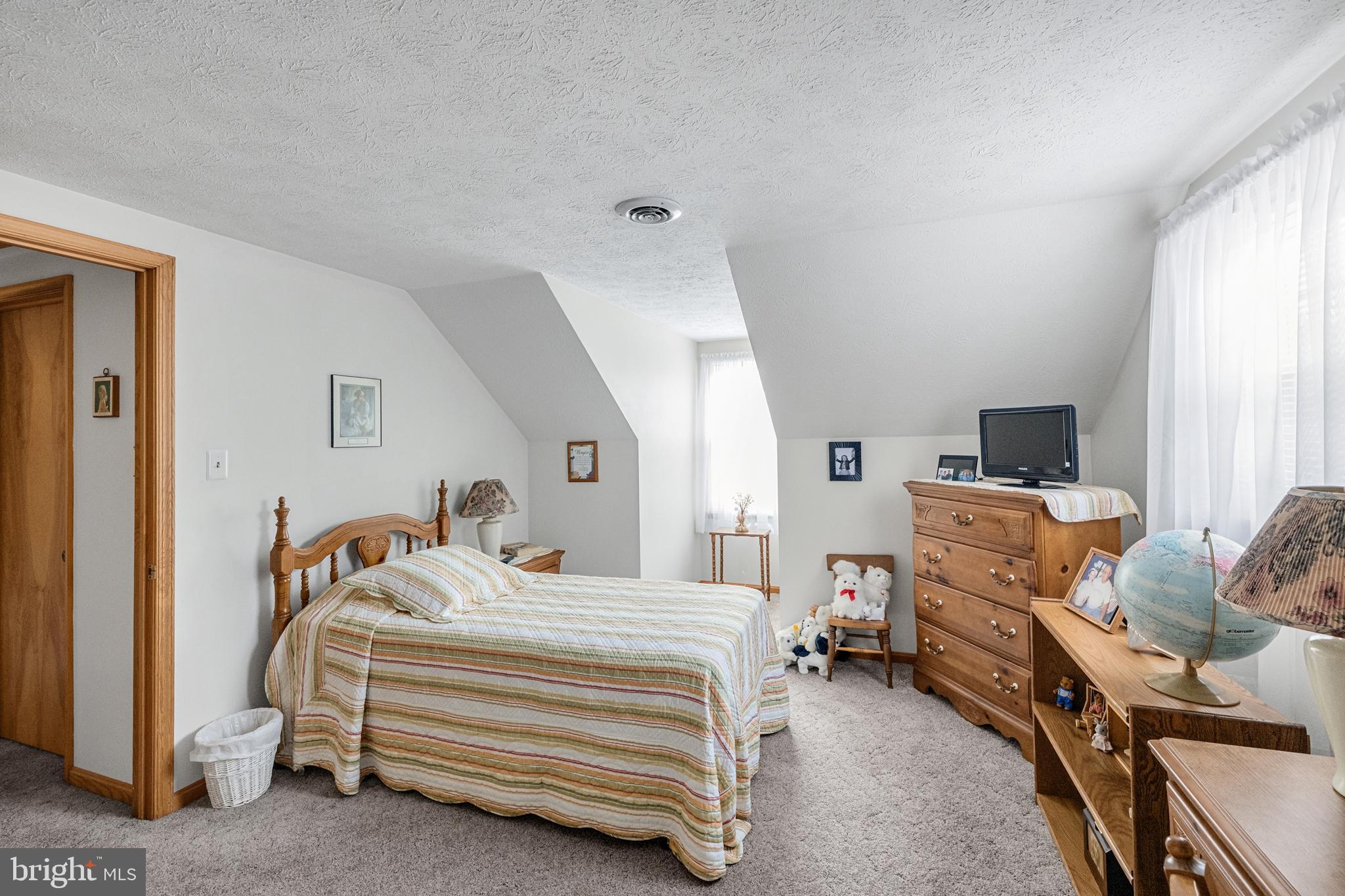 ORCHARD PLACE - Residential