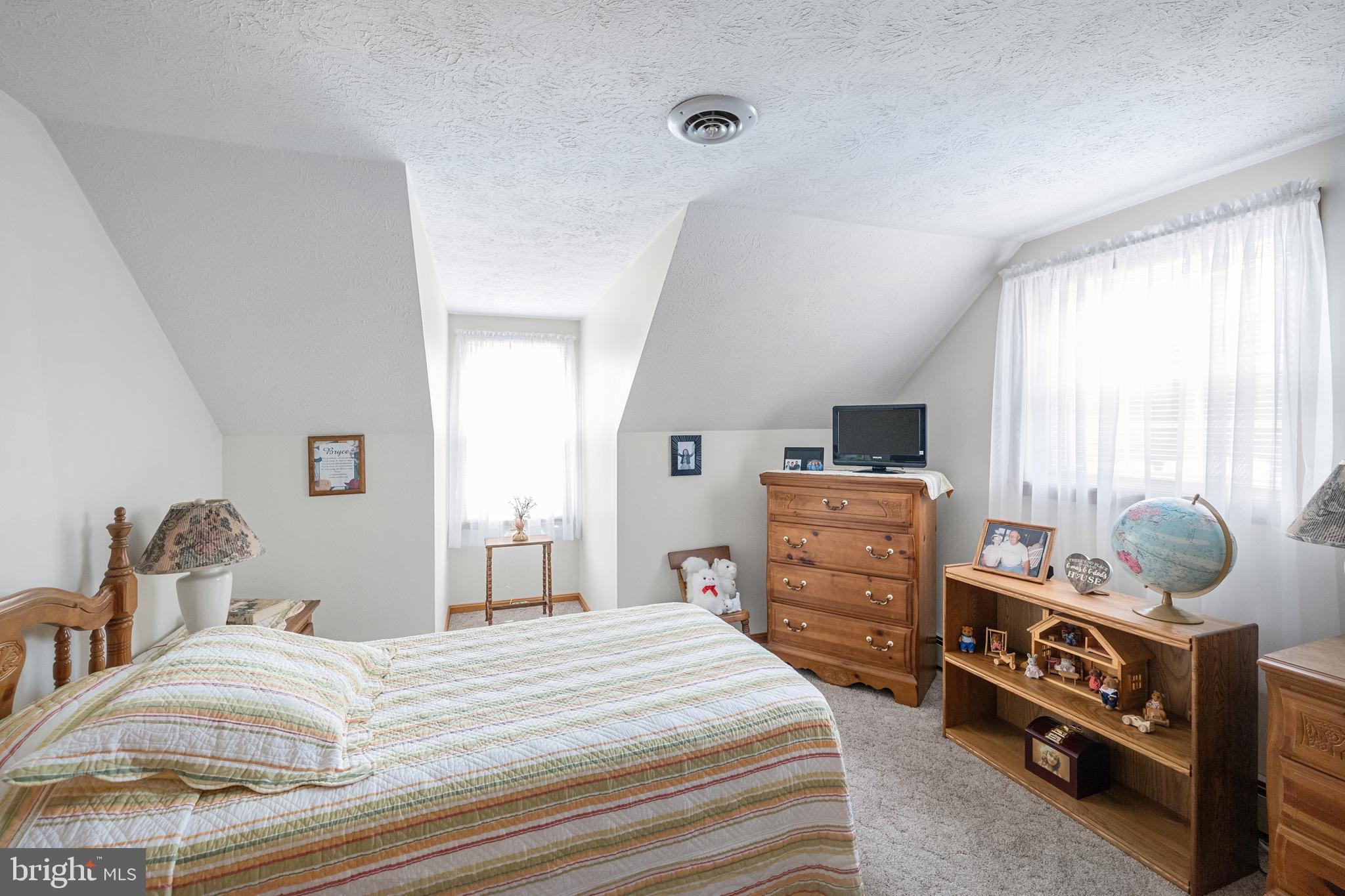 ORCHARD PLACE - Residential