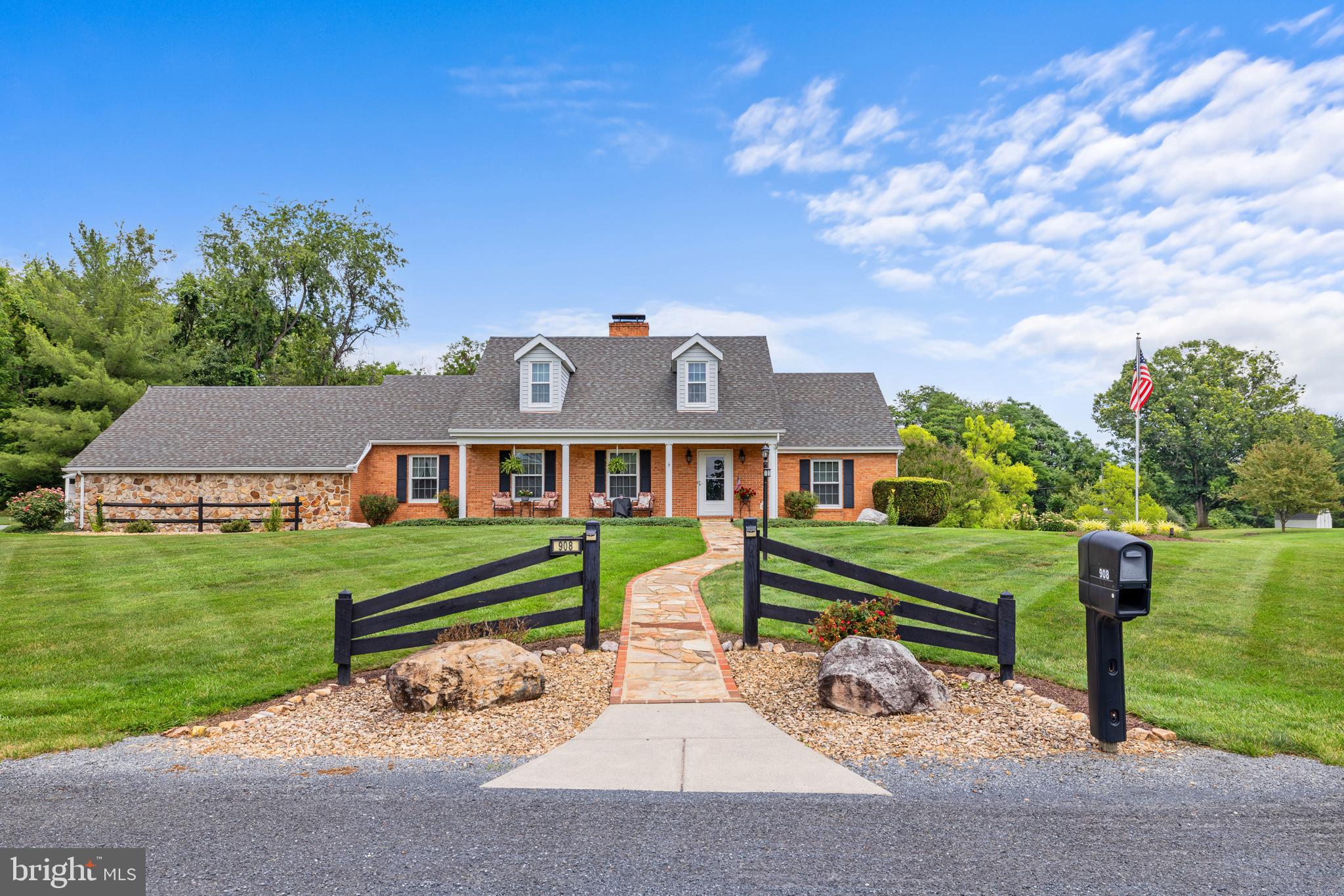 ORCHARD PLACE - Residential