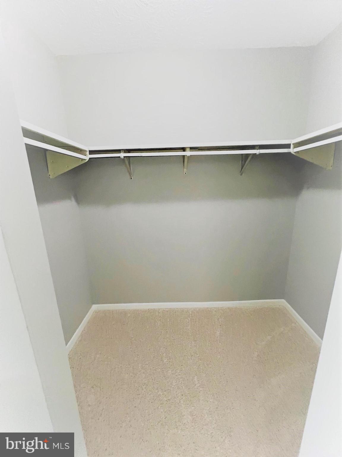 GREENBRIAR CONDO - Residential Lease