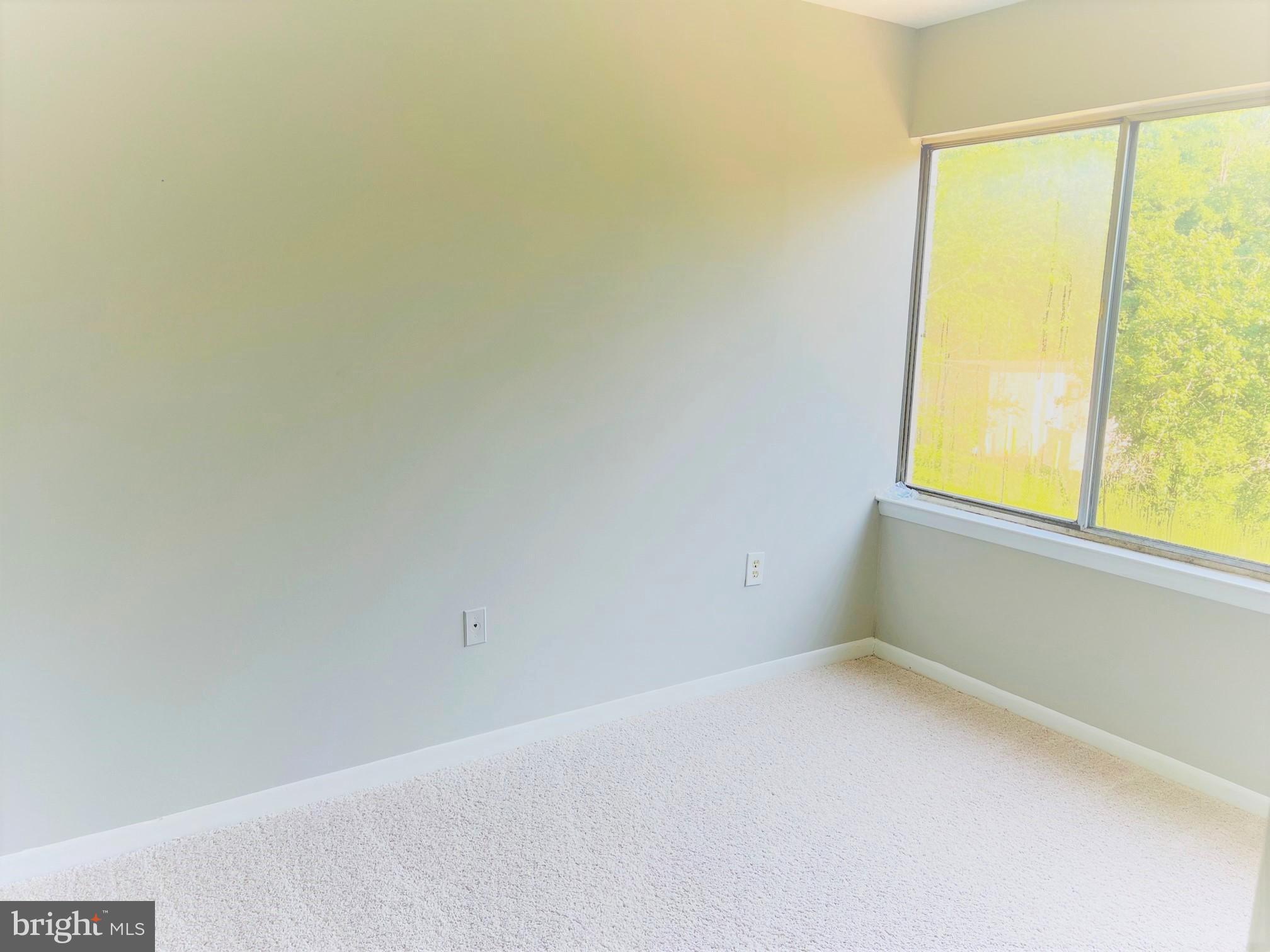 GREENBRIAR CONDO - Residential Lease