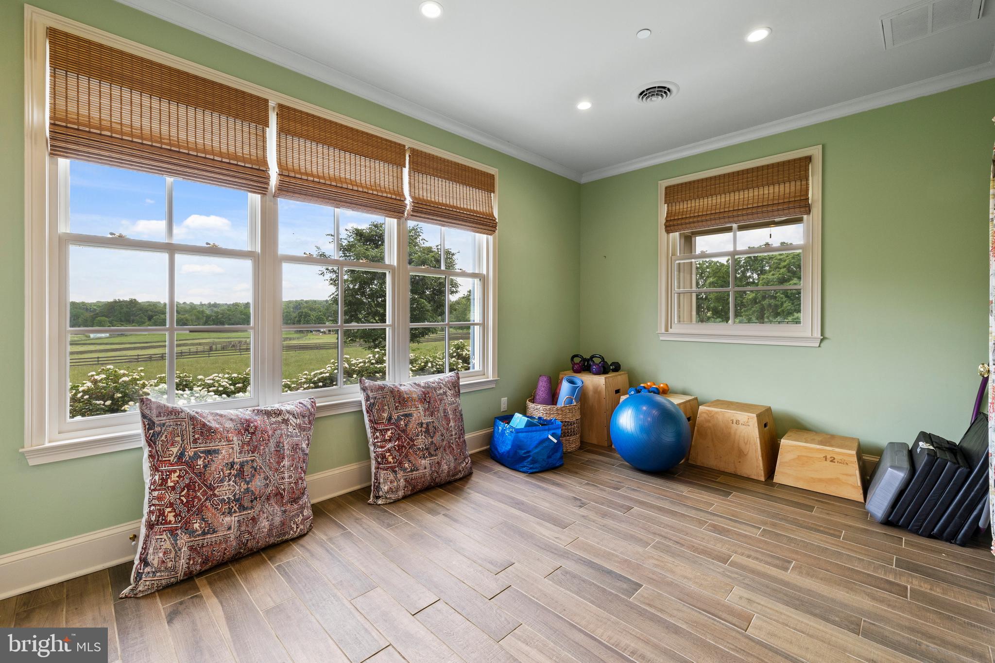 GLYNDON - Residential