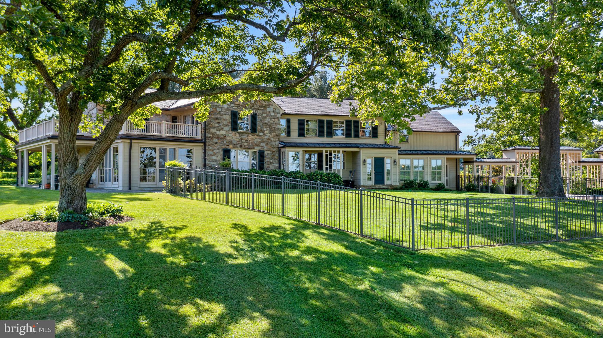 GLYNDON - Residential