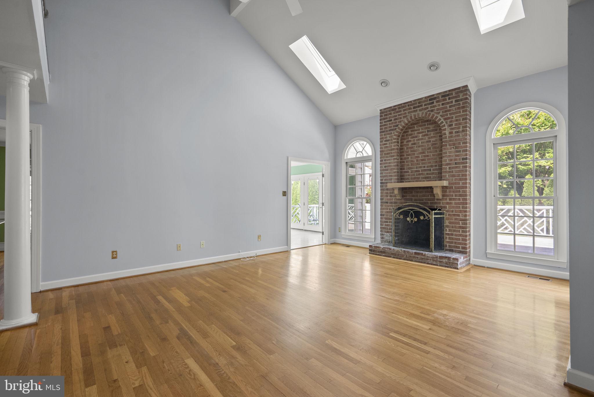 ARDEN WOODS - Residential