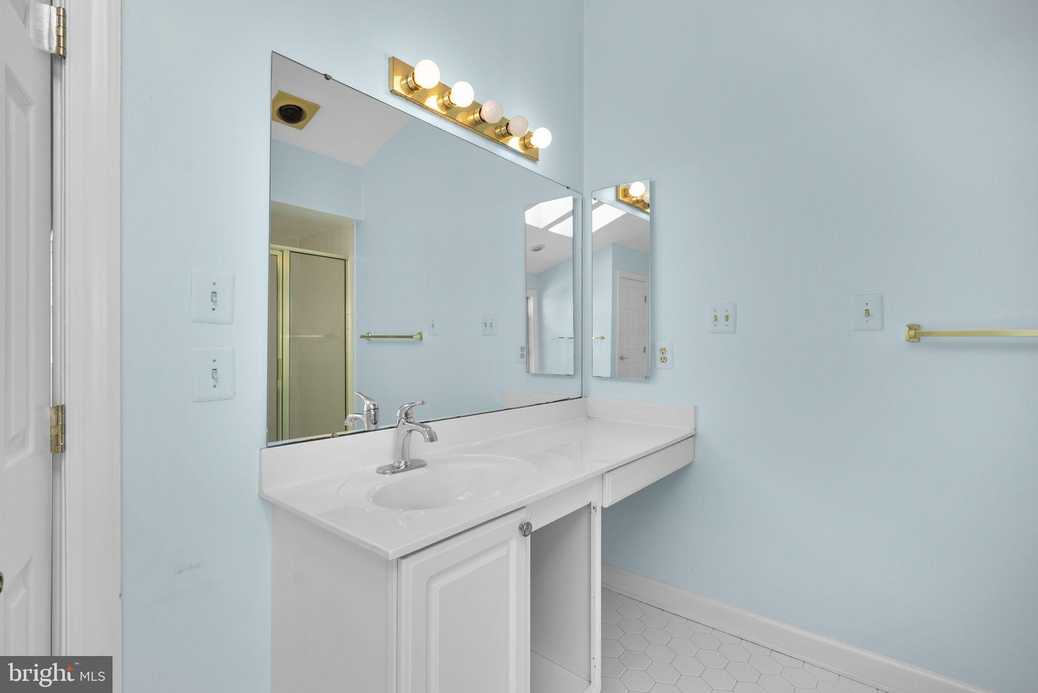 ARDEN WOODS - Residential