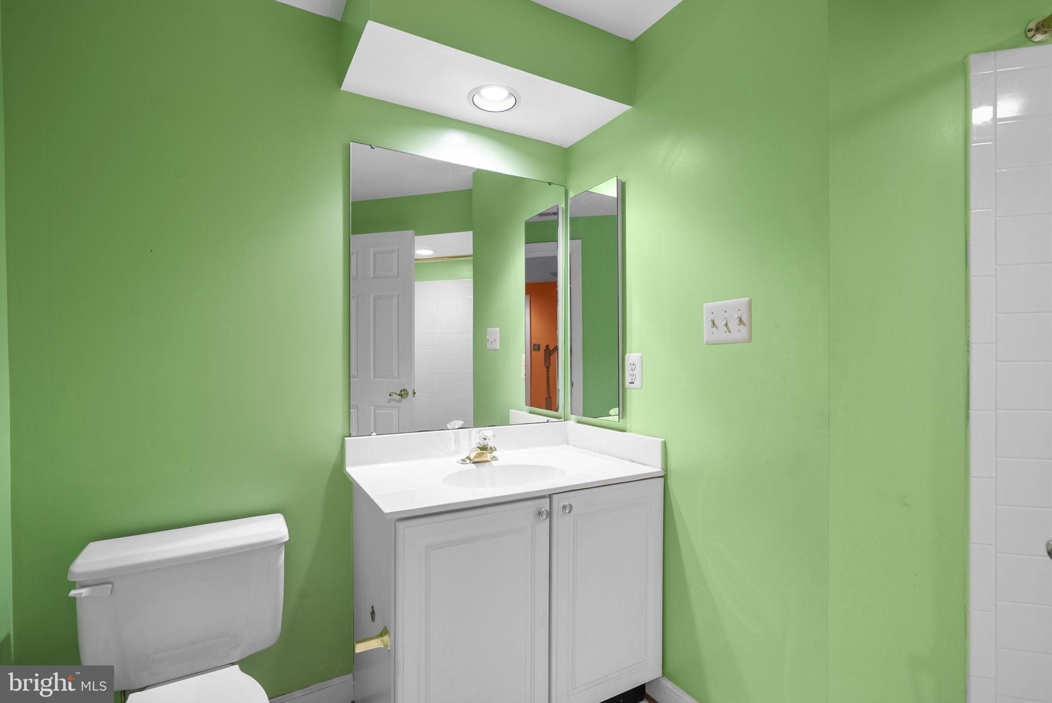 ARDEN WOODS - Residential