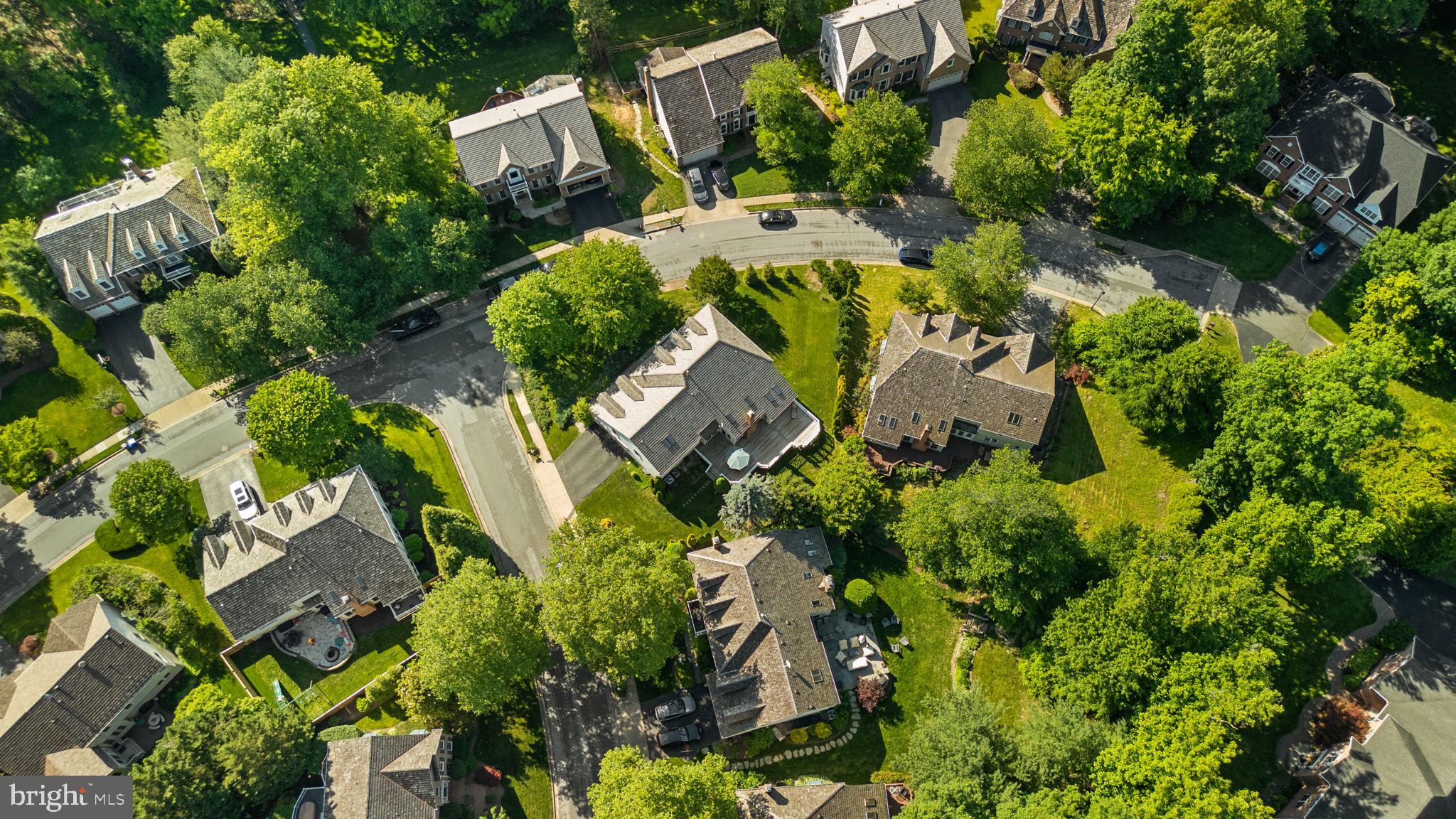 ARDEN WOODS - Residential