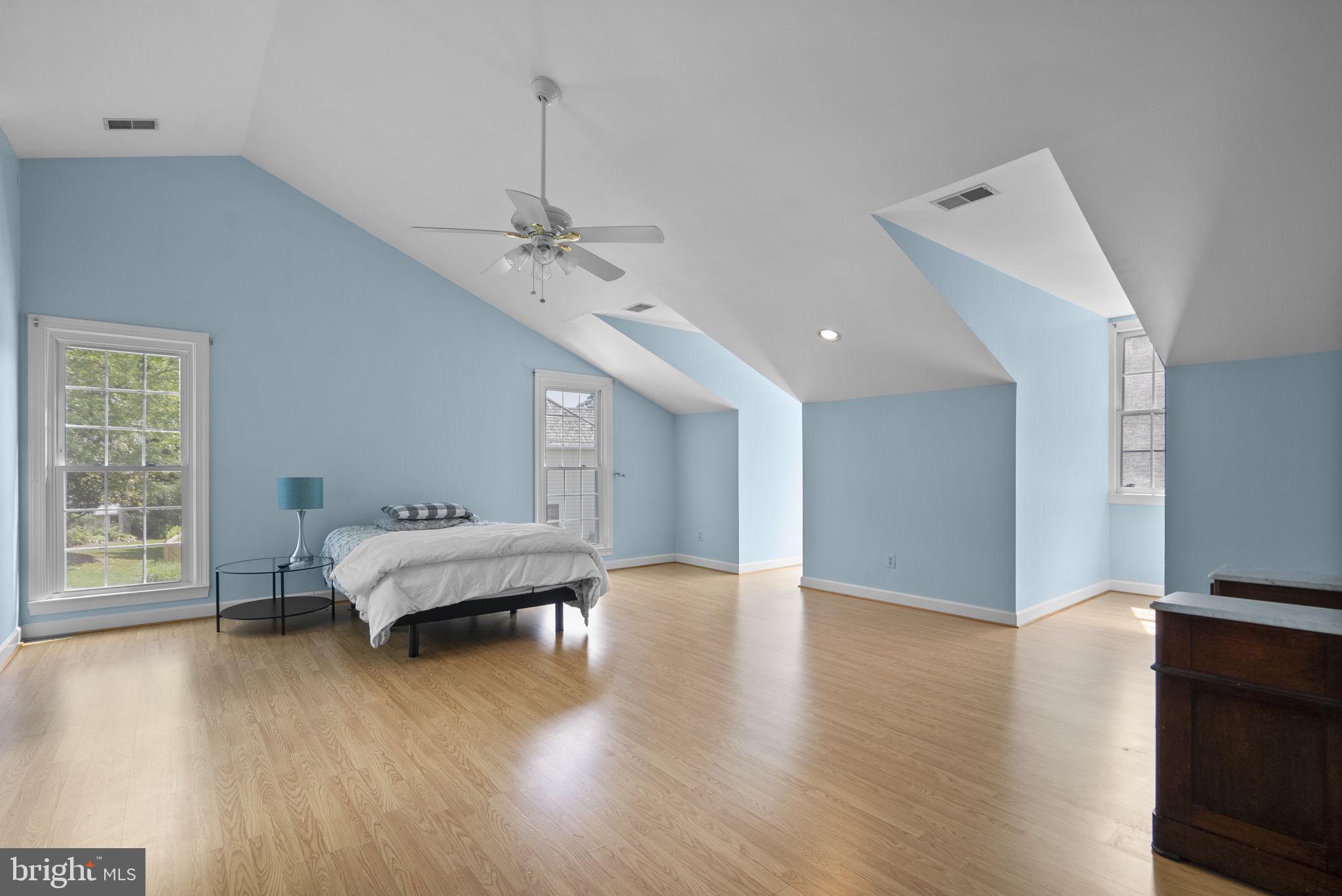 ARDEN WOODS - Residential