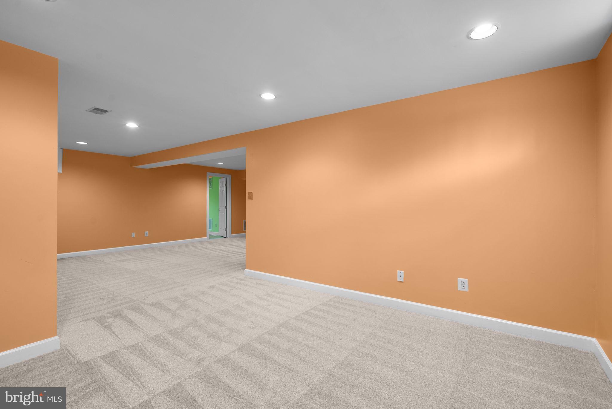 ARDEN WOODS - Residential