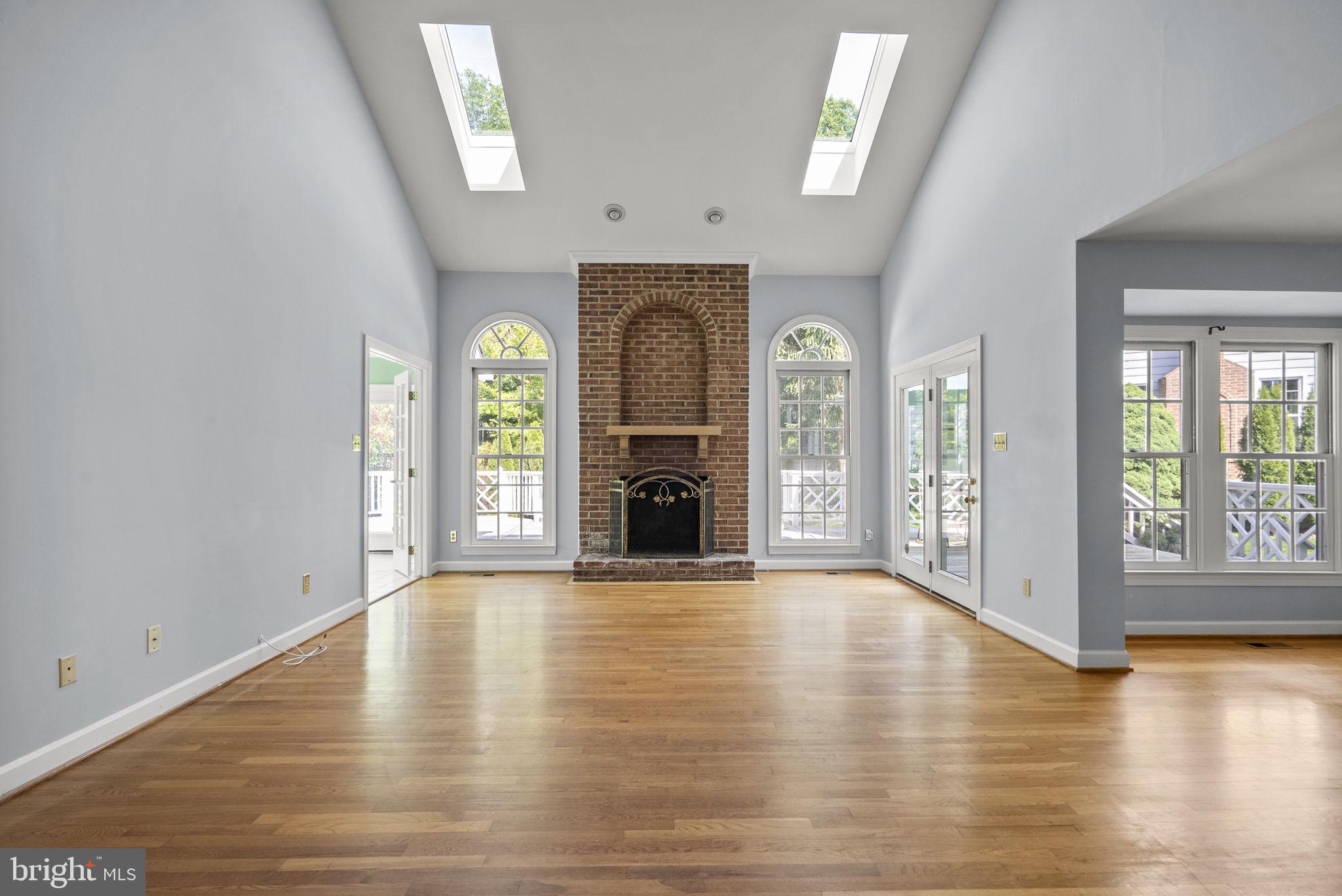 ARDEN WOODS - Residential