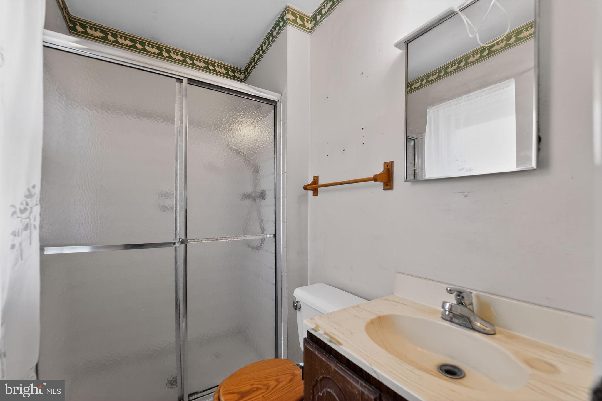 WEST LAUREL ACRES - Residential