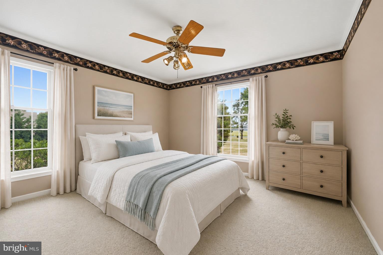 HOLLY ACRES - Residential