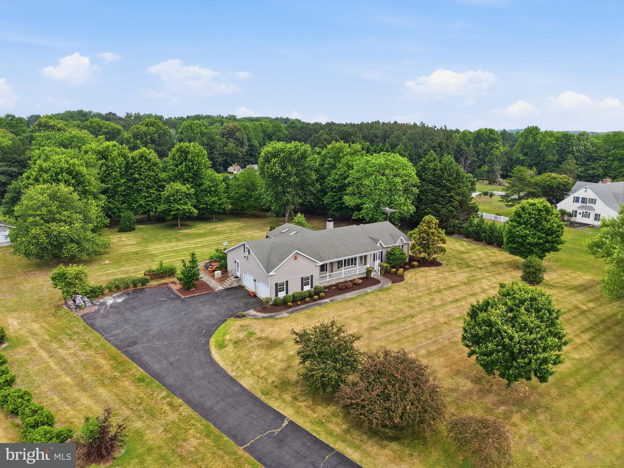 HOLLY ACRES - Residential