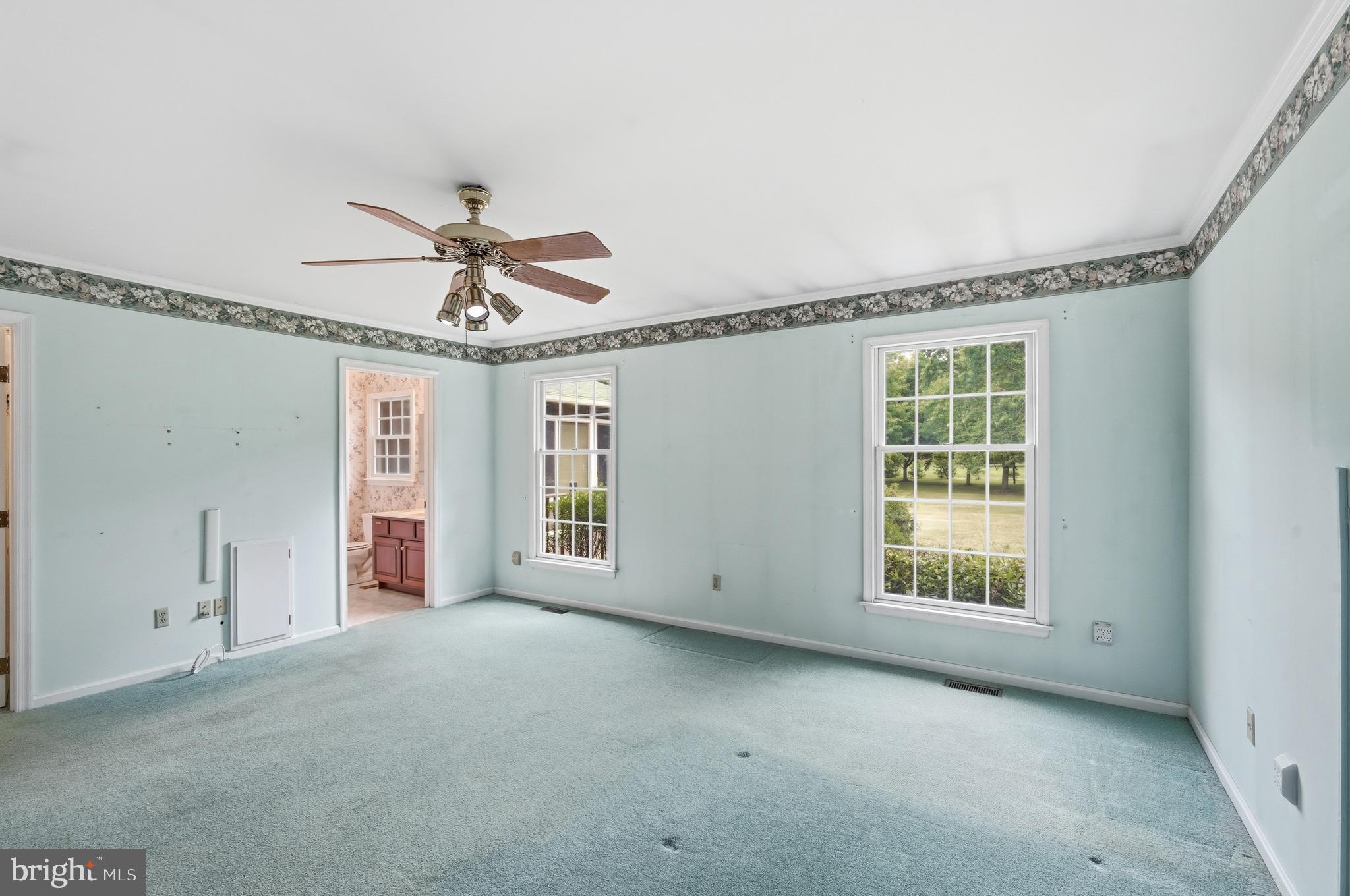 HOLLY ACRES - Residential