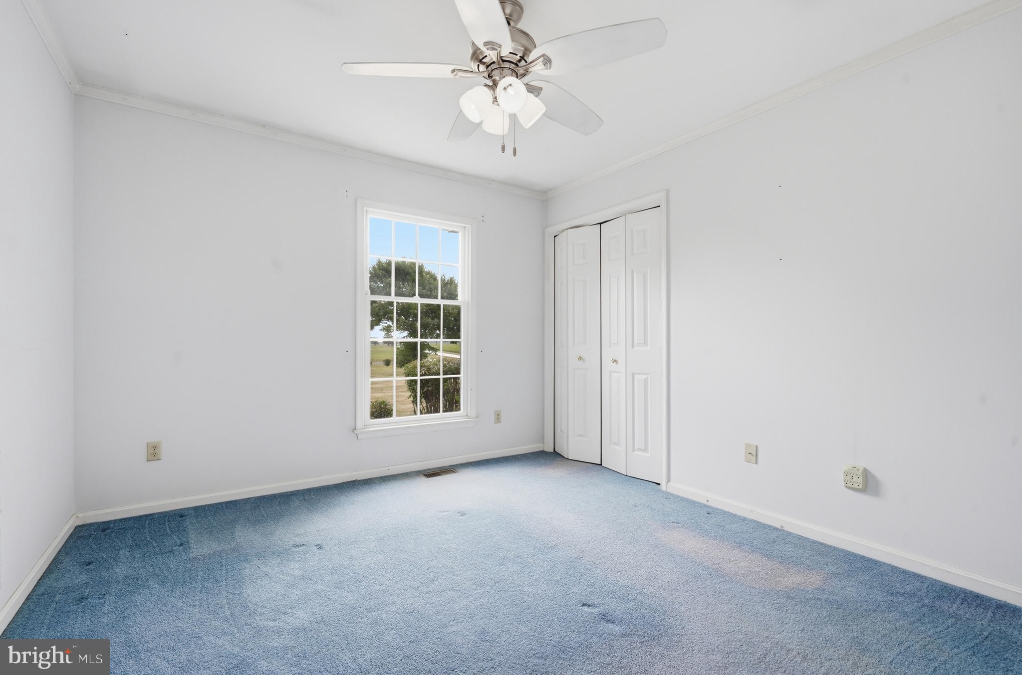 HOLLY ACRES - Residential
