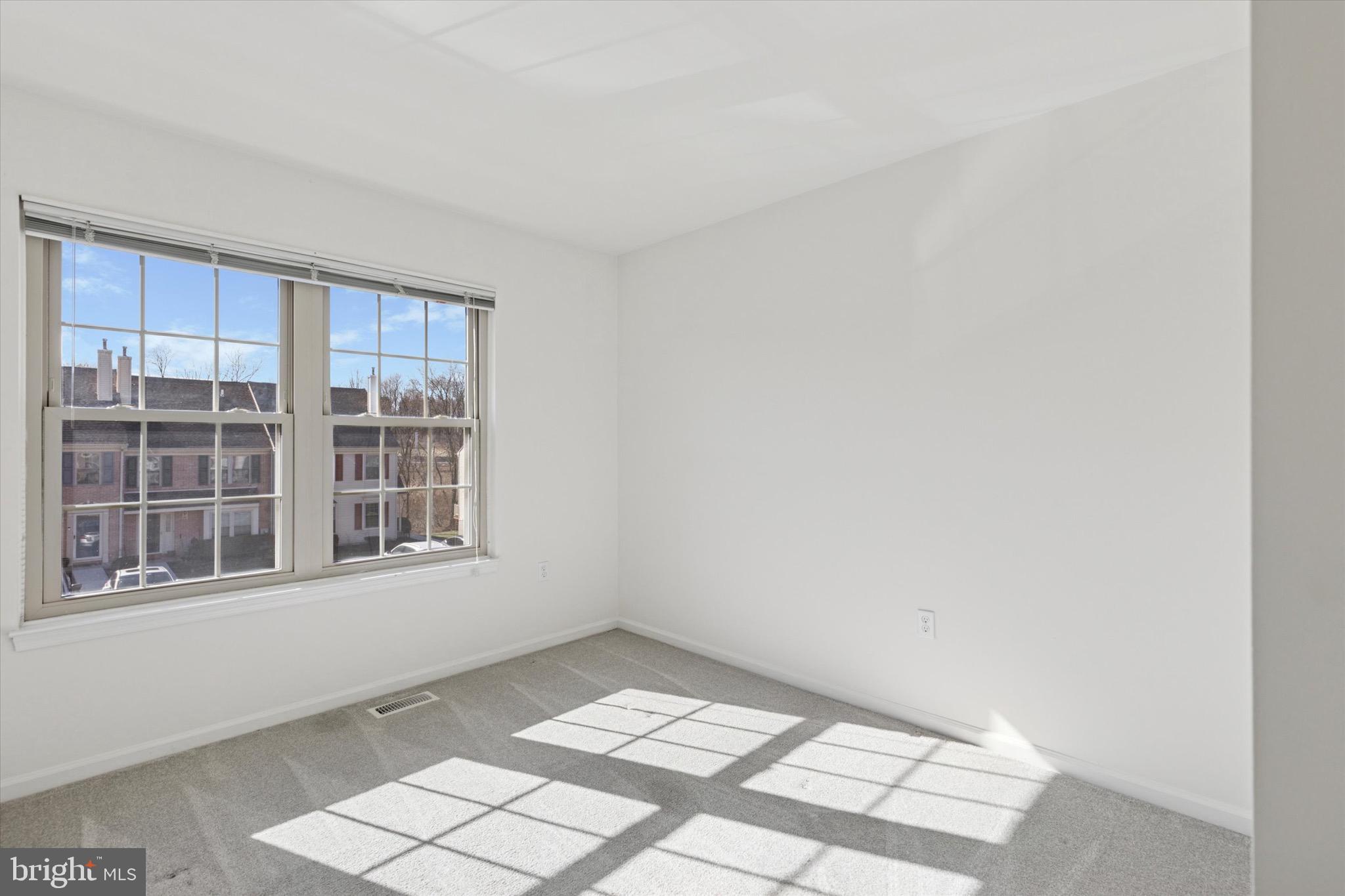 MAPLE GLEN - Residential Lease