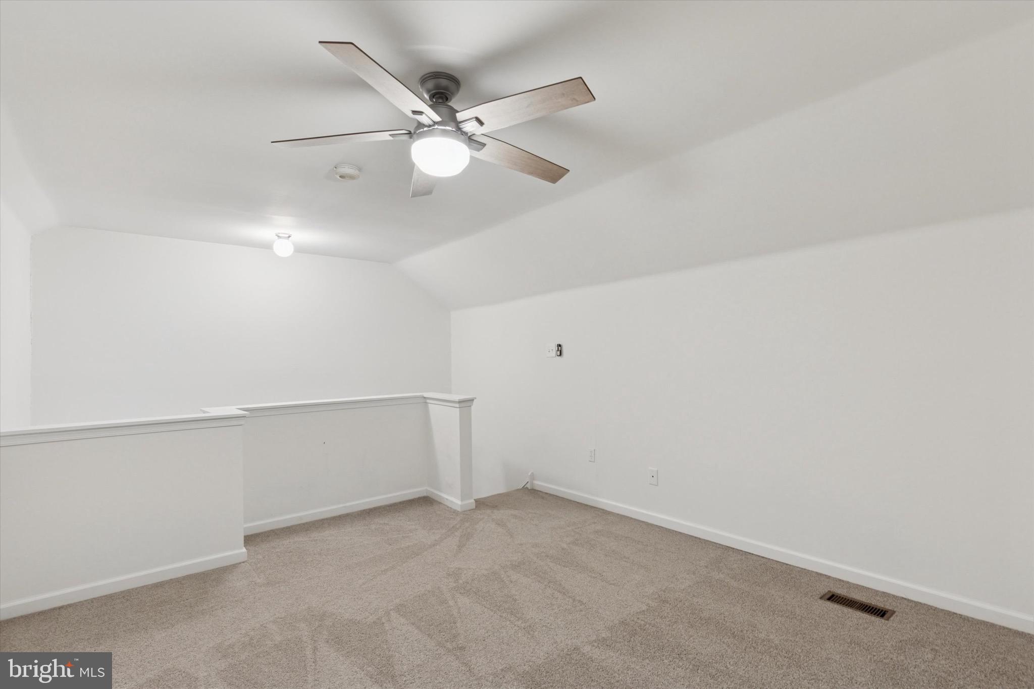 MAPLE GLEN - Residential Lease