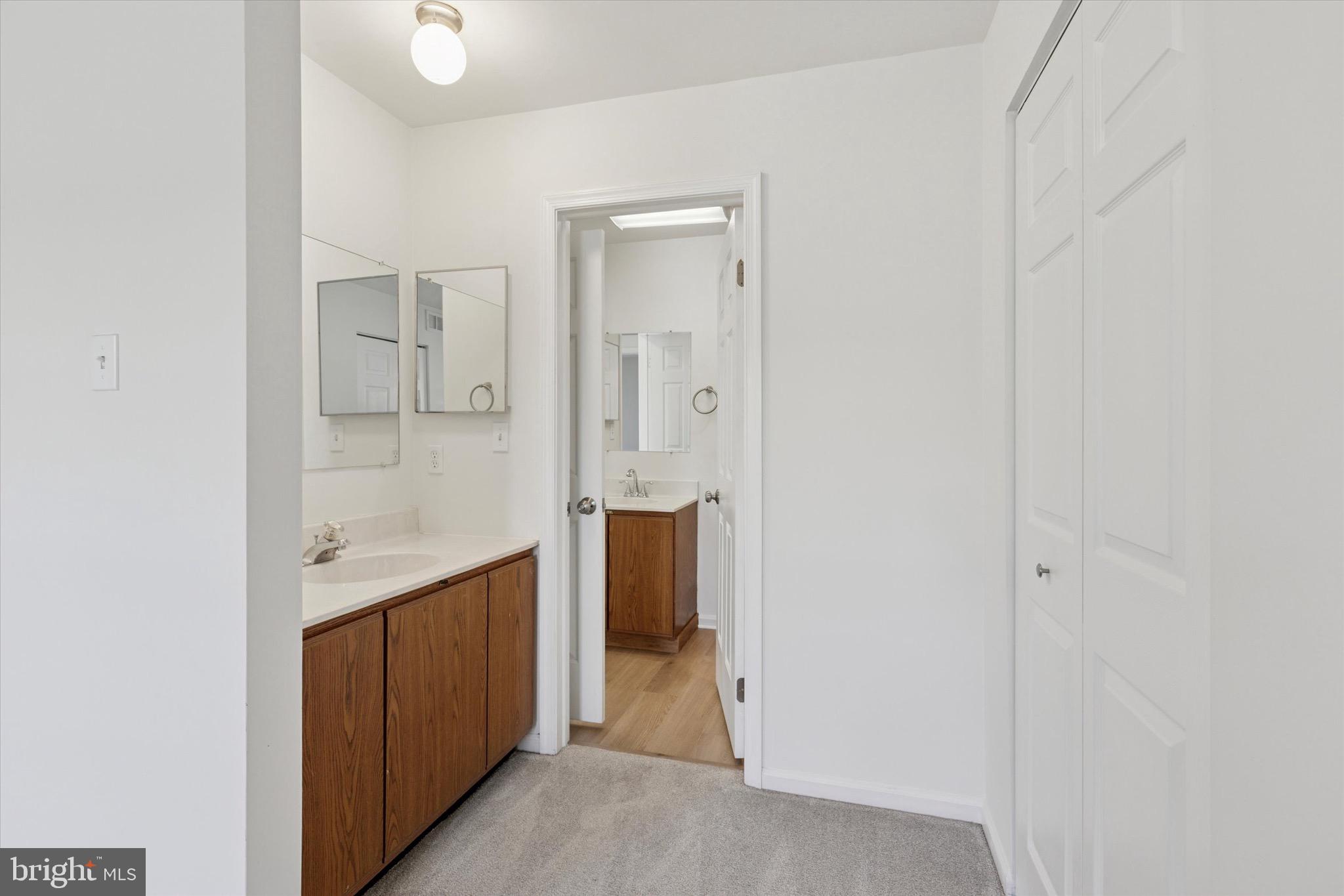 MAPLE GLEN - Residential Lease